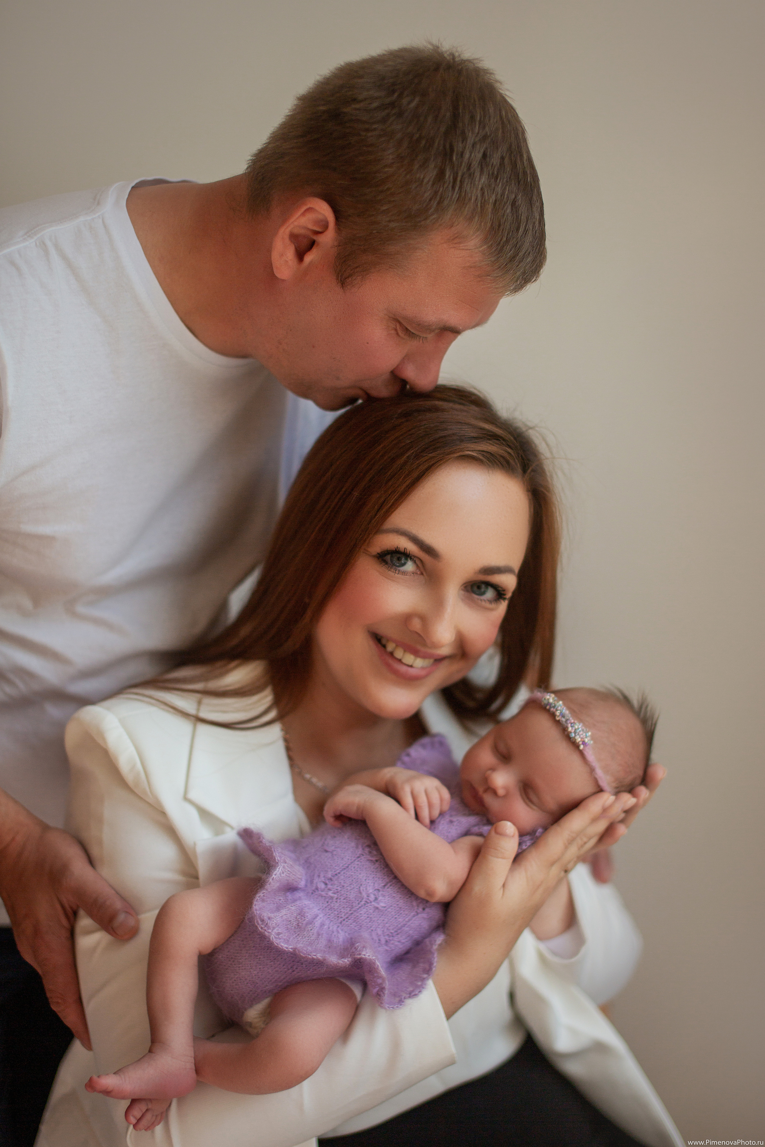 Новорождённая Анечка. Семейный и детский фотограф в Петрозаводске