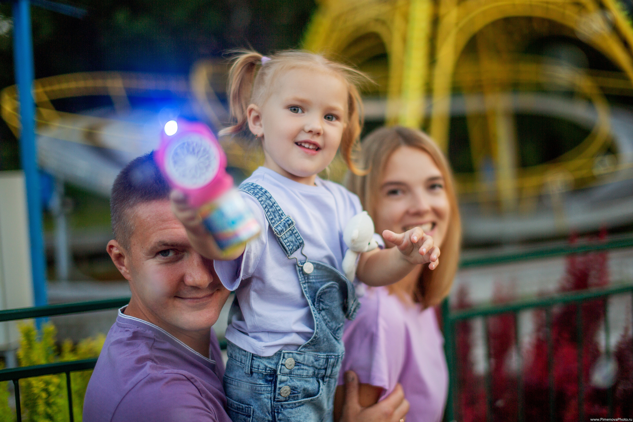Семейная прогулка. Семейный и детский фотограф в Петрозаводске