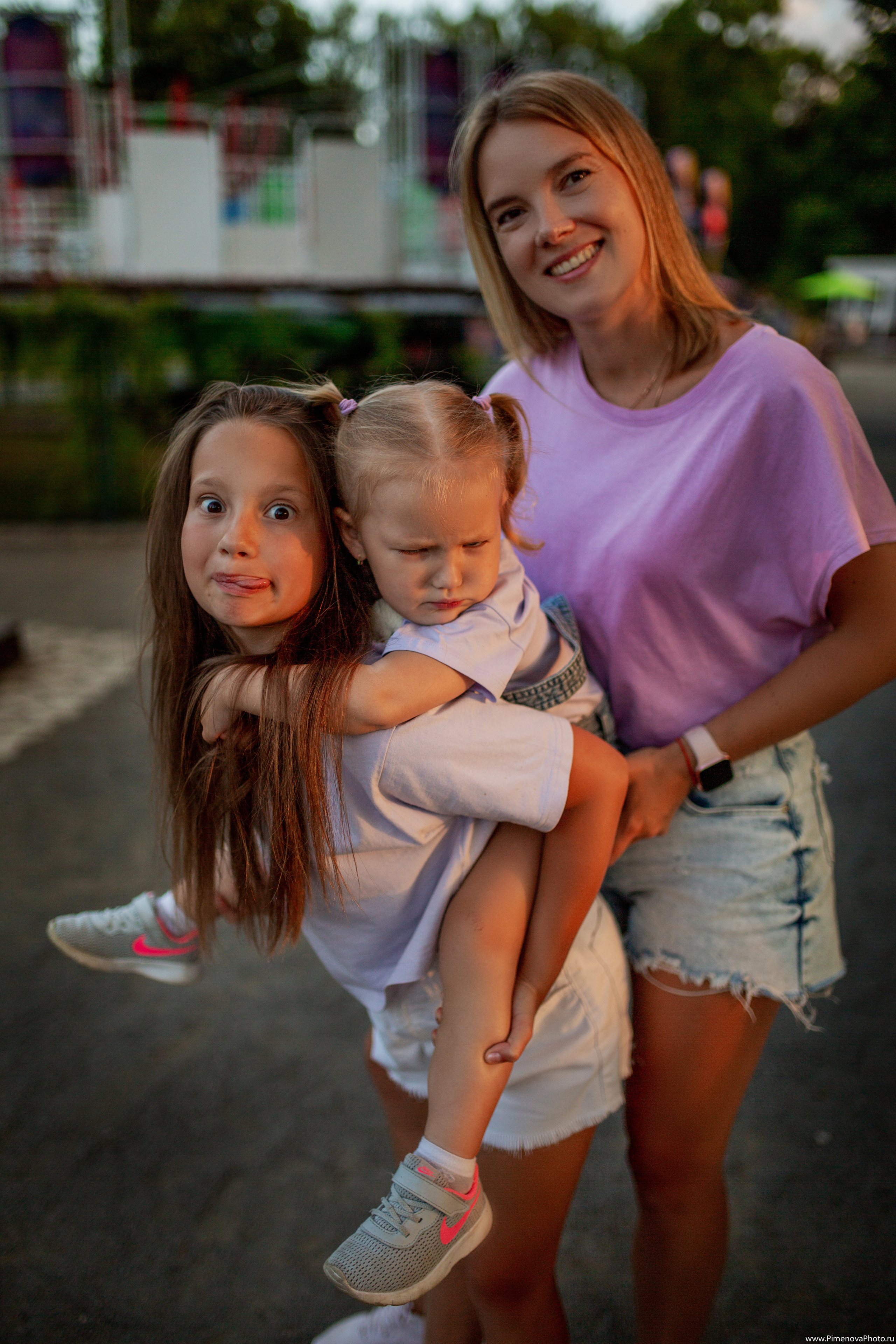 Семейная прогулка. Семейный и детский фотограф в Петрозаводске