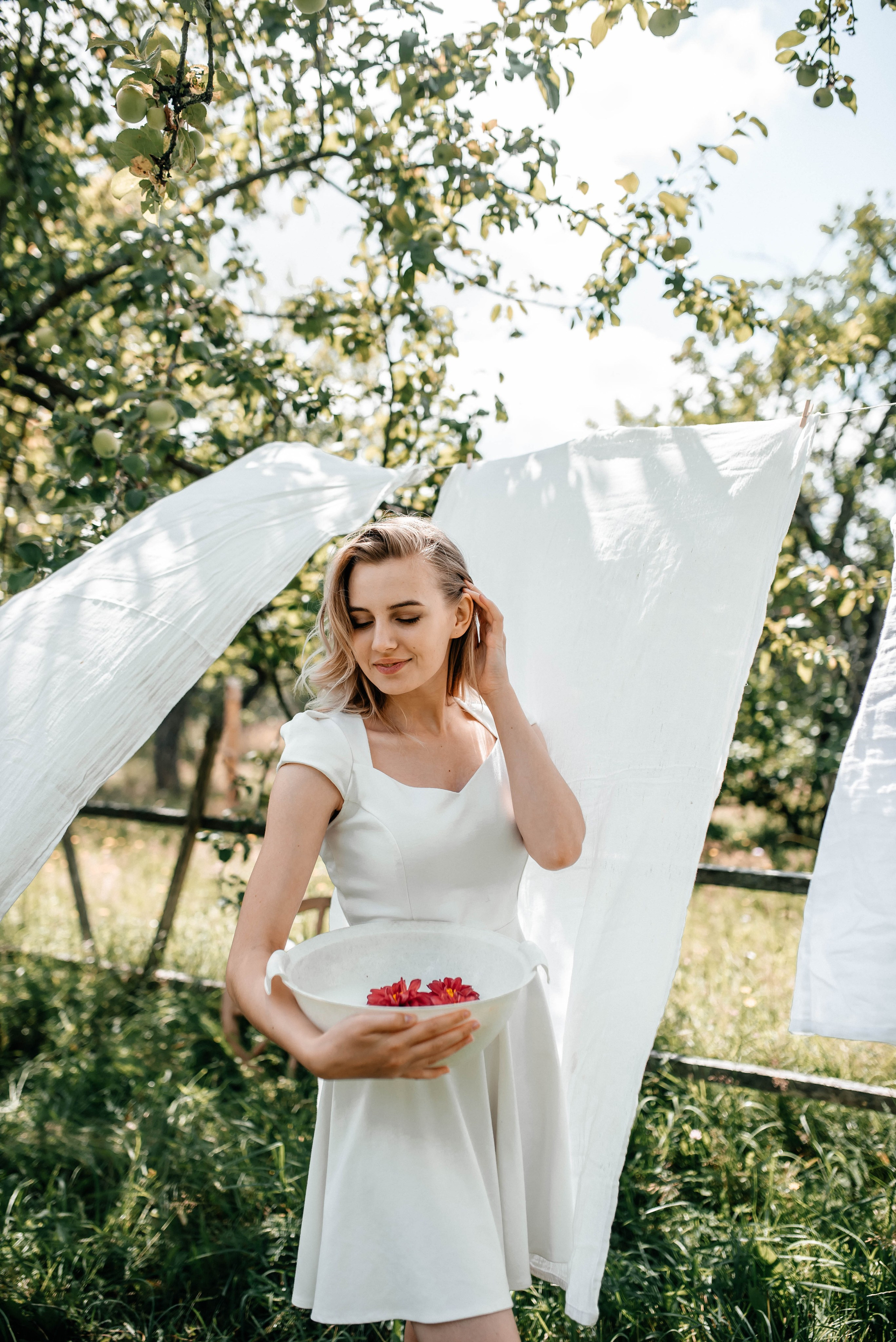 Диона, лето. Главная