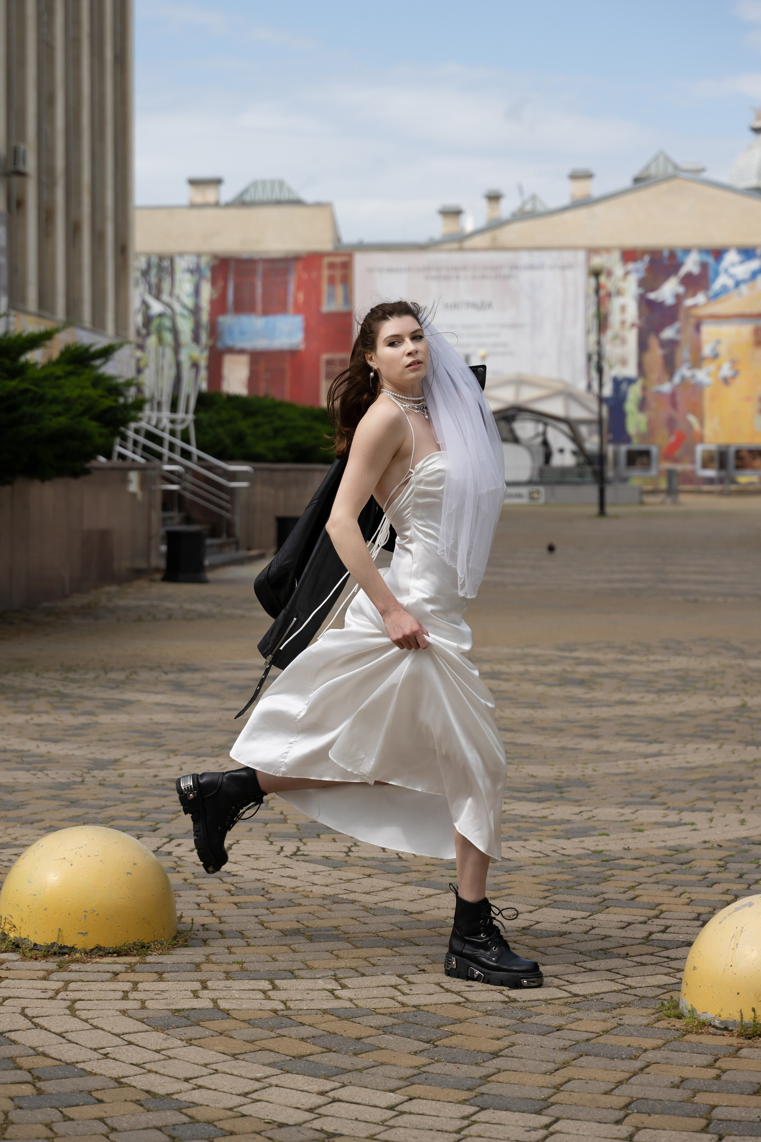 СБЕЖАВШАЯ НЕВЕСТА (история в каждом кадре). Главная