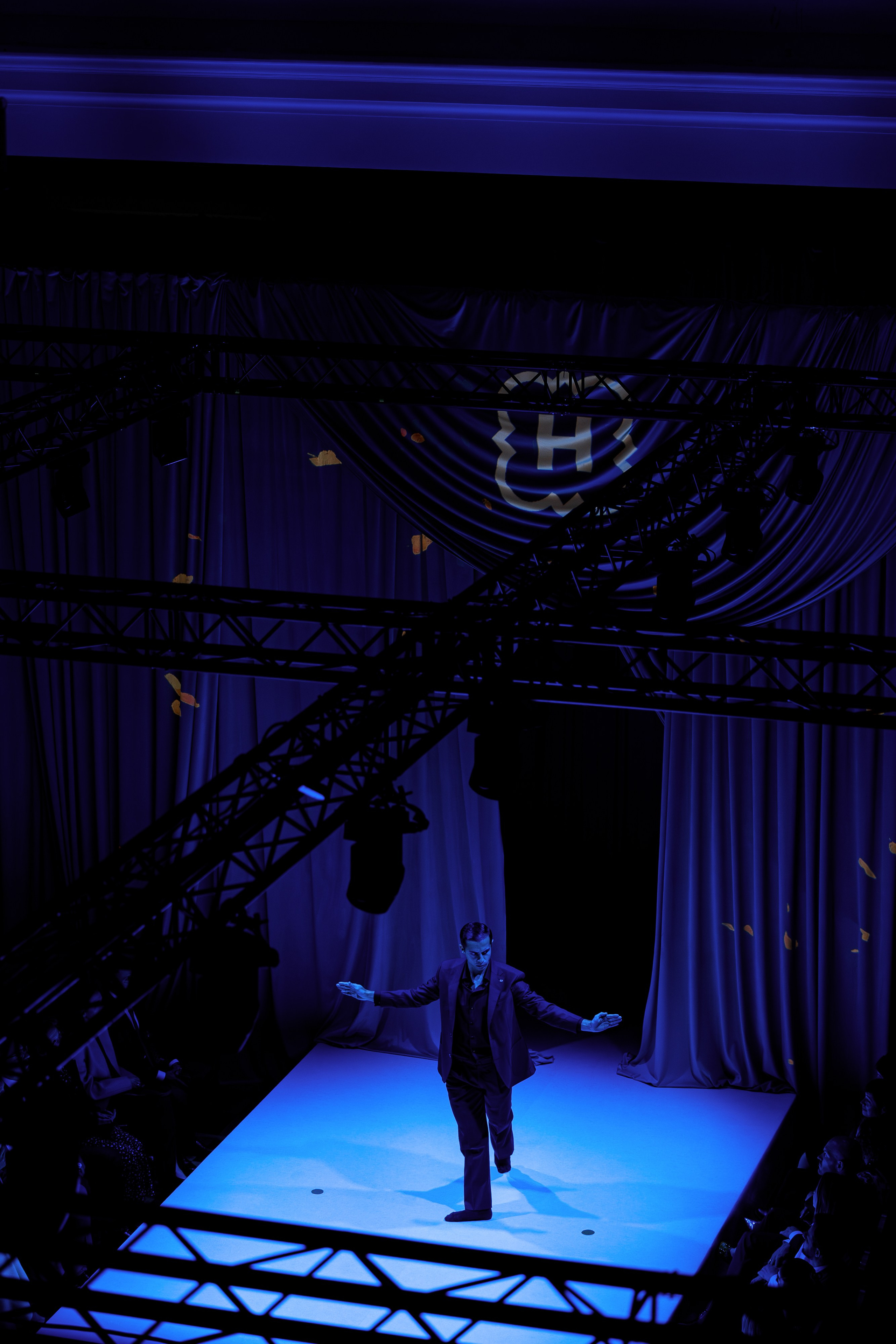 Henderson Fashion Show AW'25. Репортажный фотограф Семён Борисов | Москва