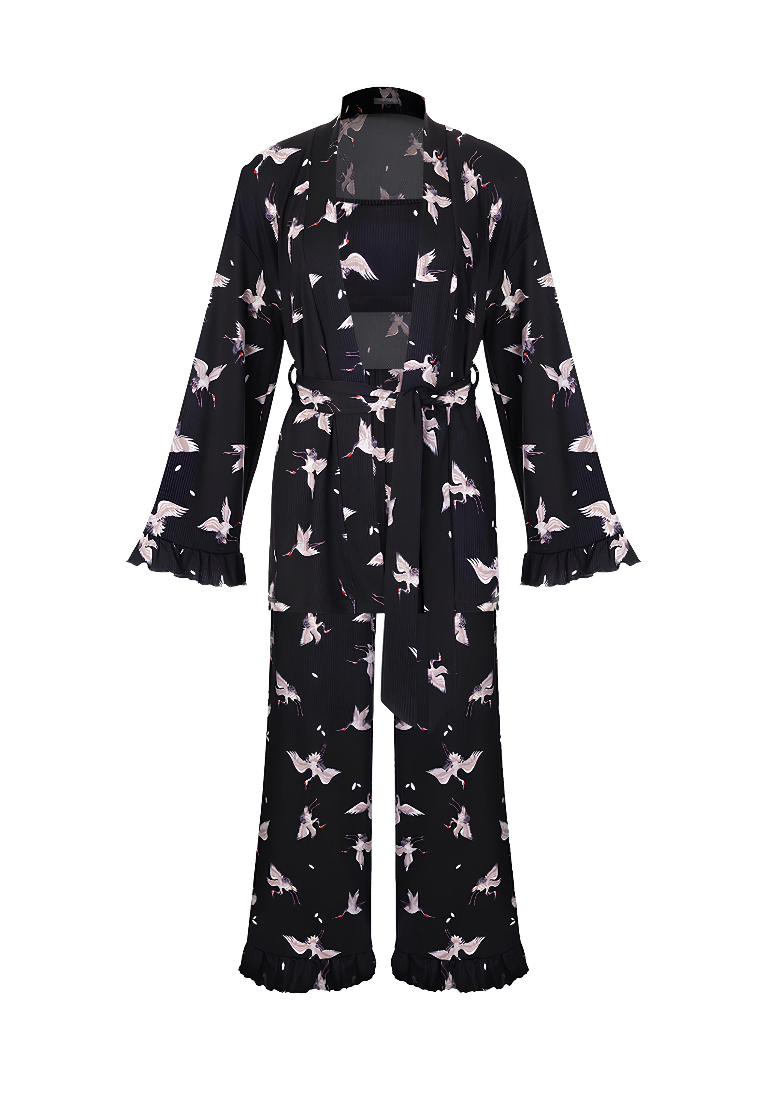 Mimi Pajamas. Photographer. Producer. Retoucher