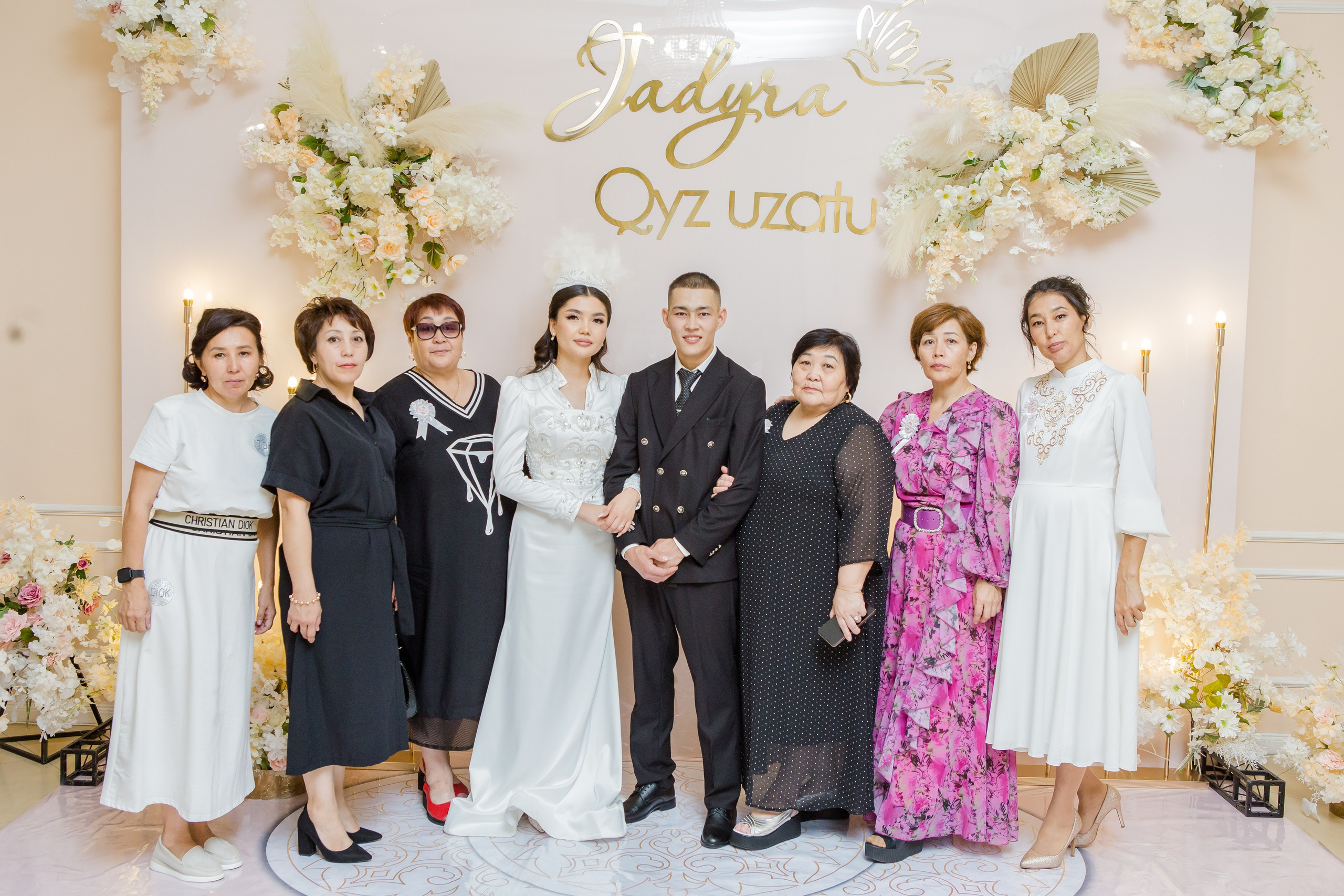 QYZ UZATU ZHADYRA. Свадебный и репортажный фотограф в Астане T.Yertay «Nomad media»