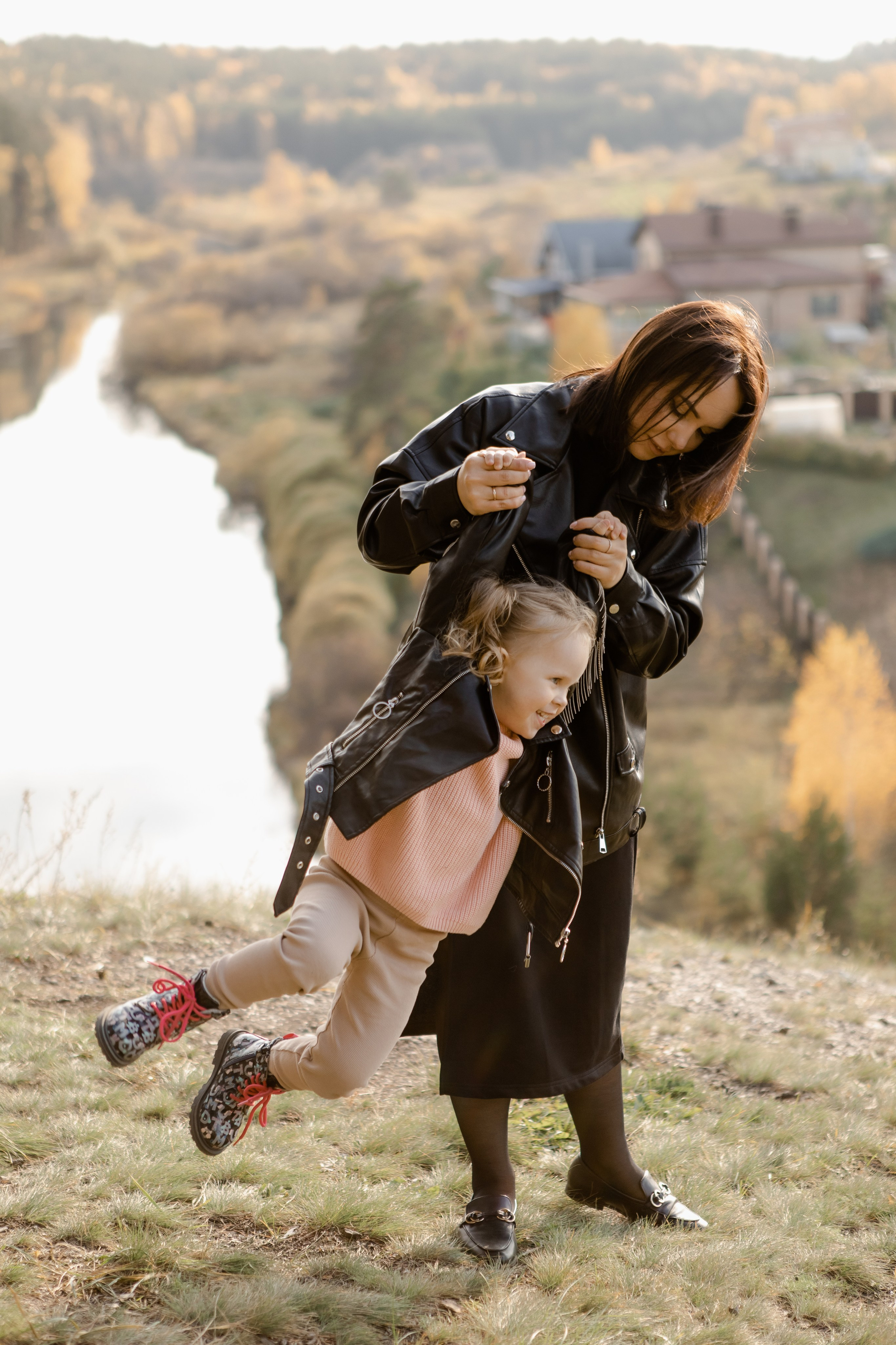 Кирилл, Анна, Марк и Милана. Свадебный и портретный фотограф в Миассе Филиппенко Дарья