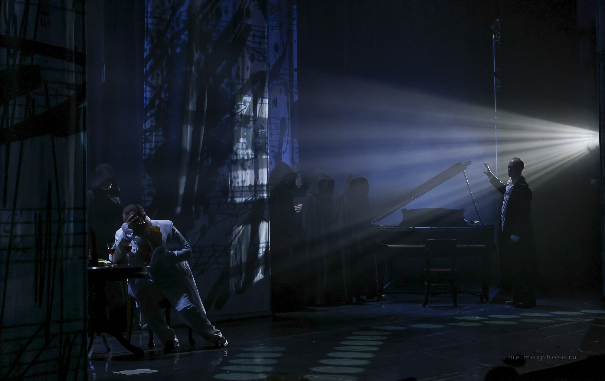 Моцарт и Сальери. МОСКОНЦЕРТ. Reportage, architectural, fine art photographer Lena Melnikova in Moscow