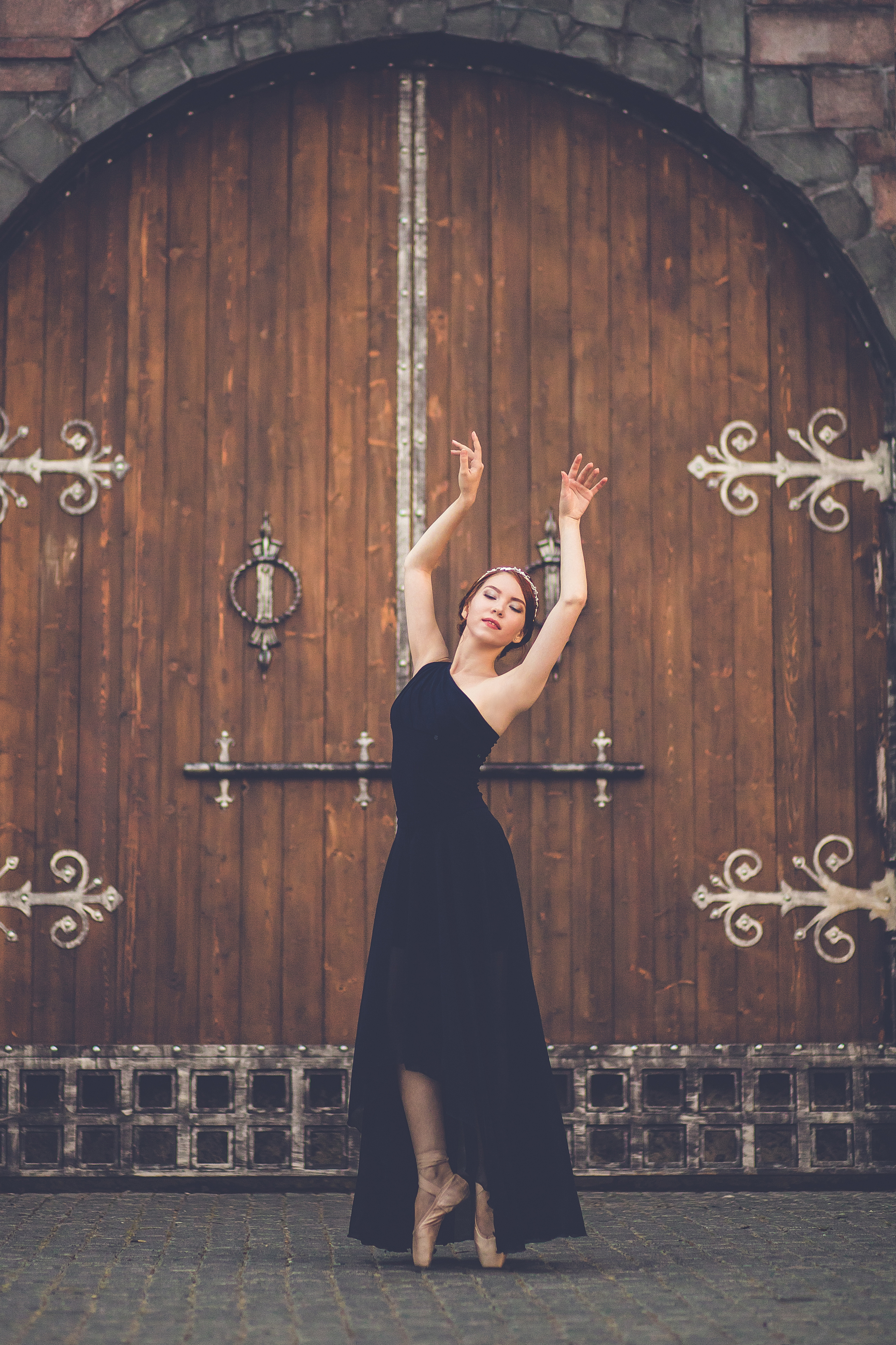 Танцуй пока никто не видит. Семейный и свадебный фотограф в Чебоксарах и Новочебоксарске Ирина Юрь