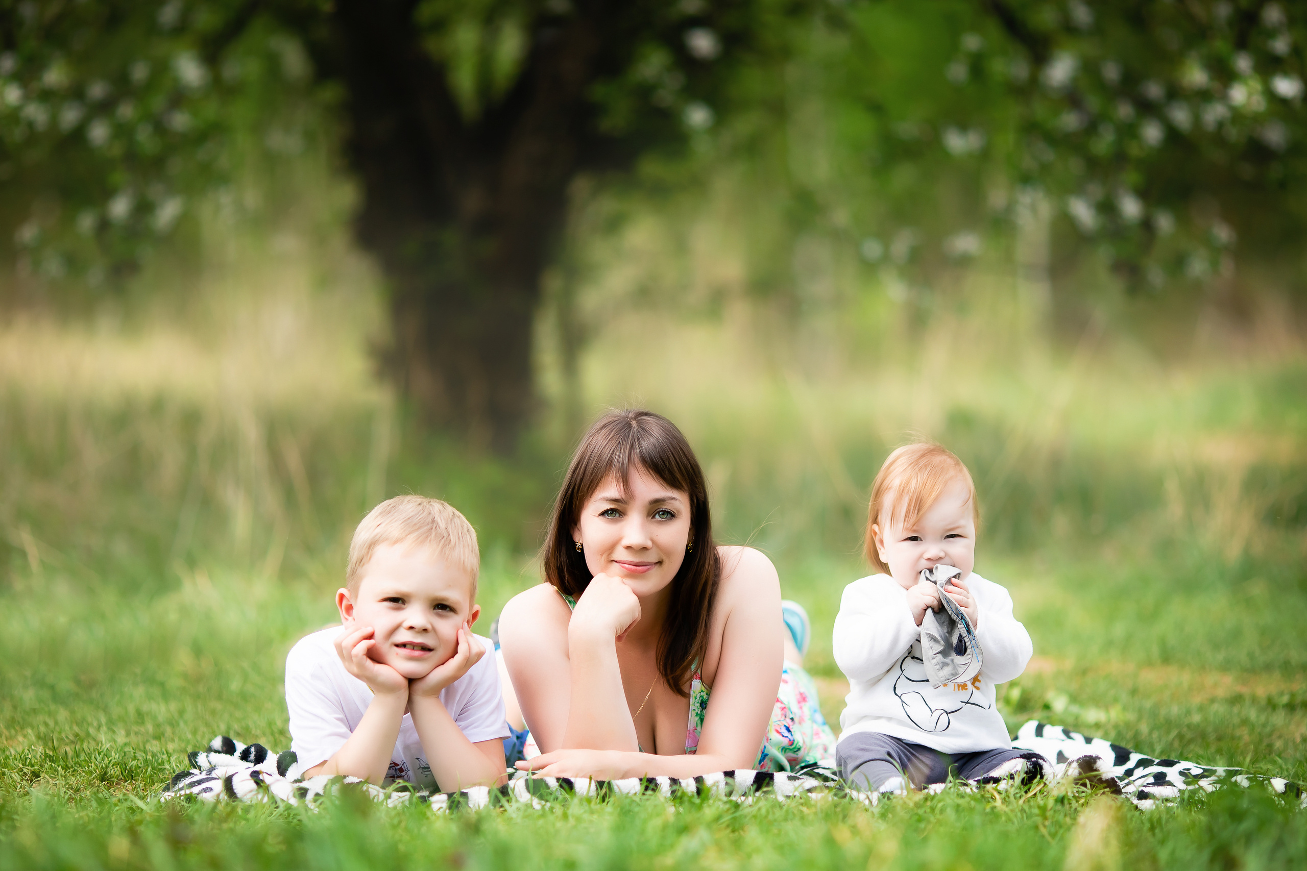 Яблони цветут. Семейный и свадебный фотограф в Чебоксарах и Новочебоксарске Ирина Юрь