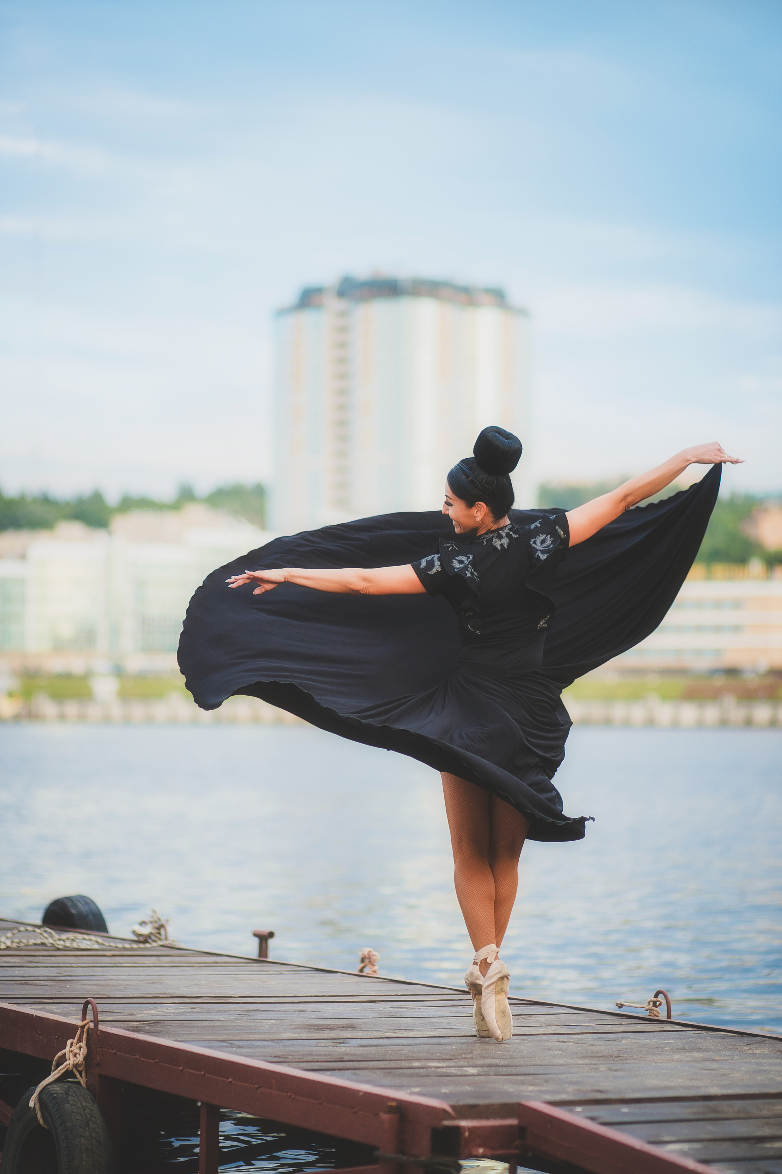 Танцуй пока никто не видит. Семейный и свадебный фотограф в Чебоксарах и Новочебоксарске Ирина Юрь
