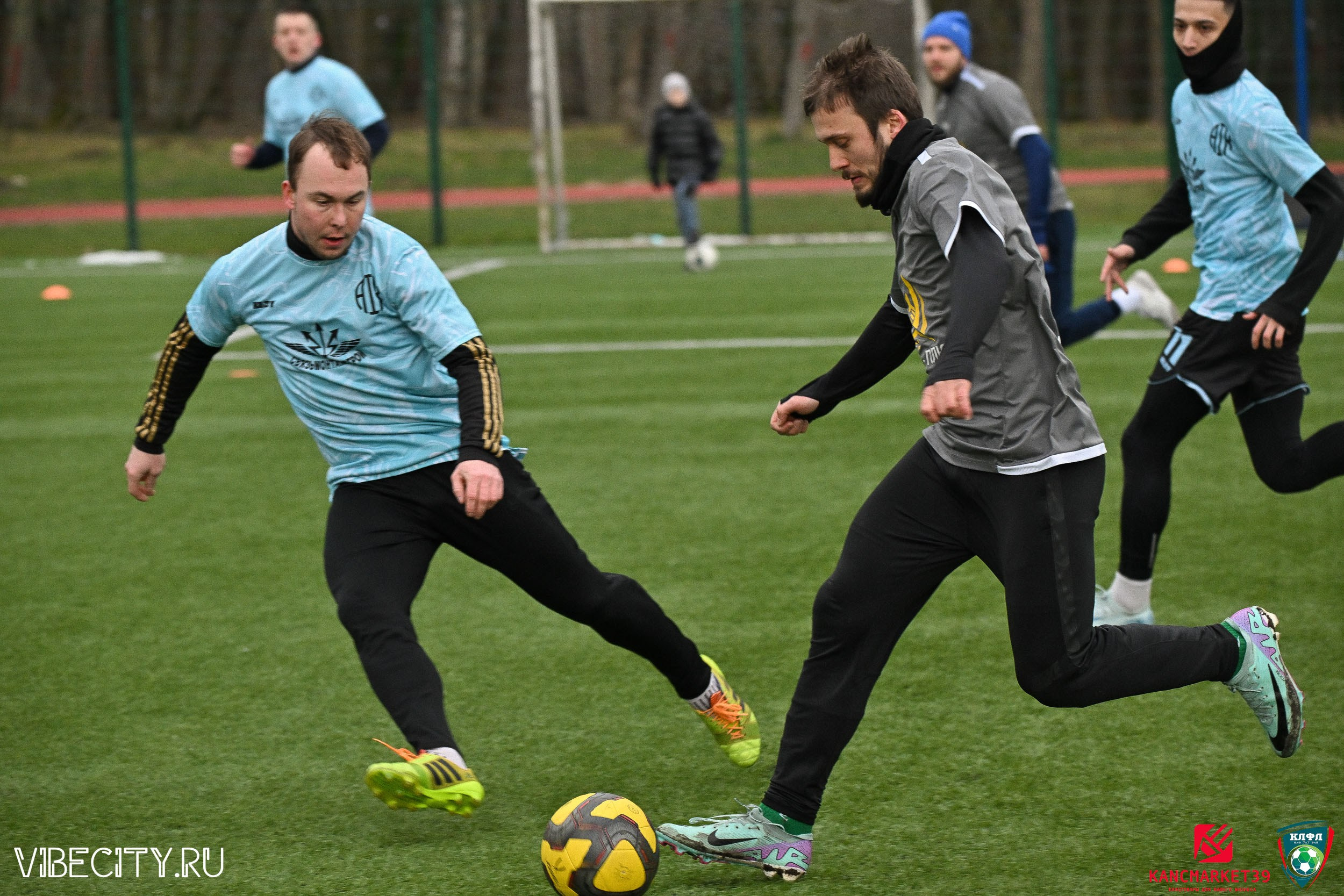 XX ЧЕМПИОНАТ КАЛИНИНГРАДСКОЙ ЛФЛ КАНЦМАРКЕТ39 сезона 2024–2025 гг. VIBECITY.RU Вайб Сити Ру Фоторепортажи Фотоотчеты Калининград