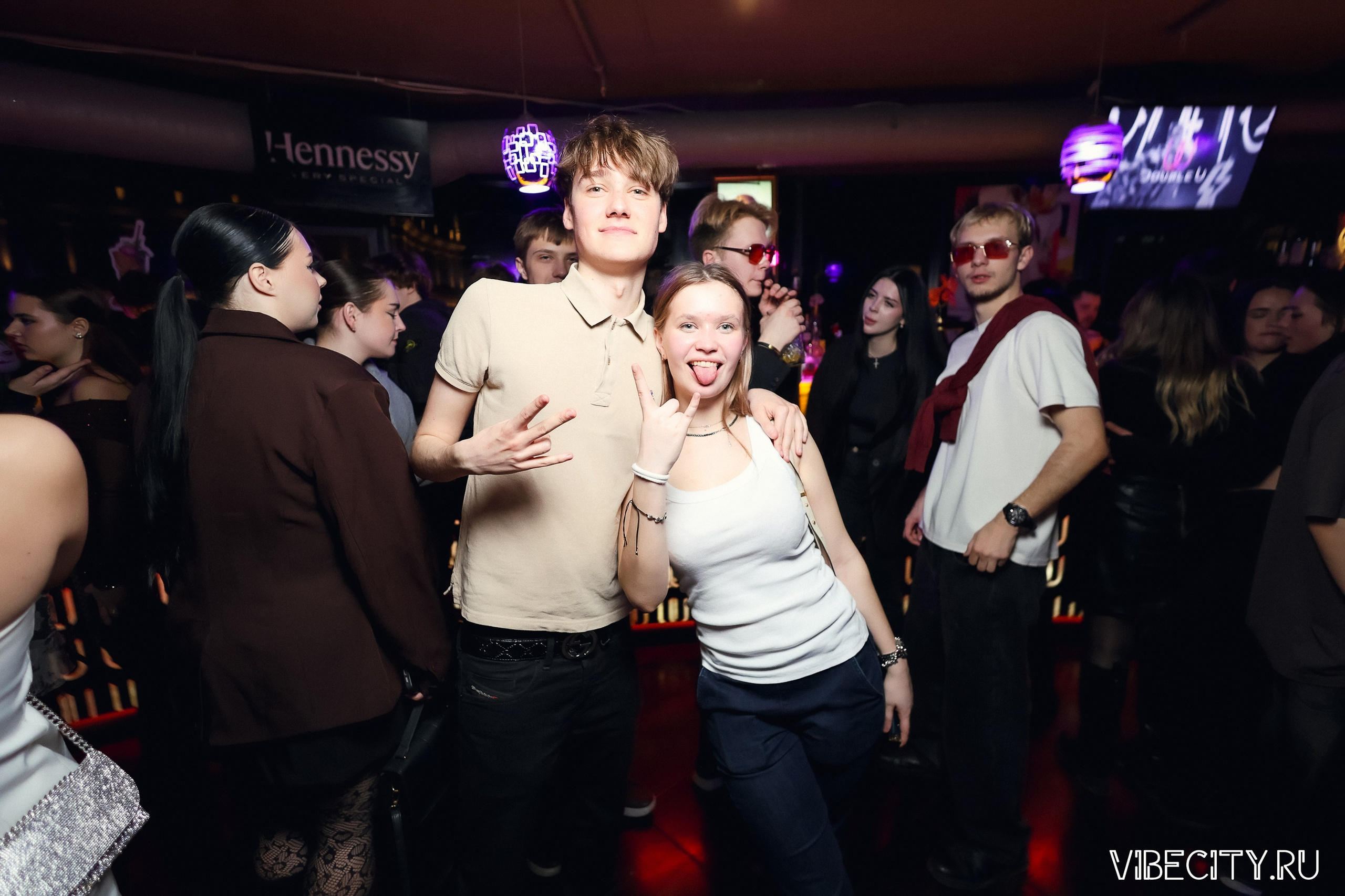 DOUBLE U. VIBECITY.RU Вайб Сити Ру Фоторепортажи Фотоотчеты Калининград