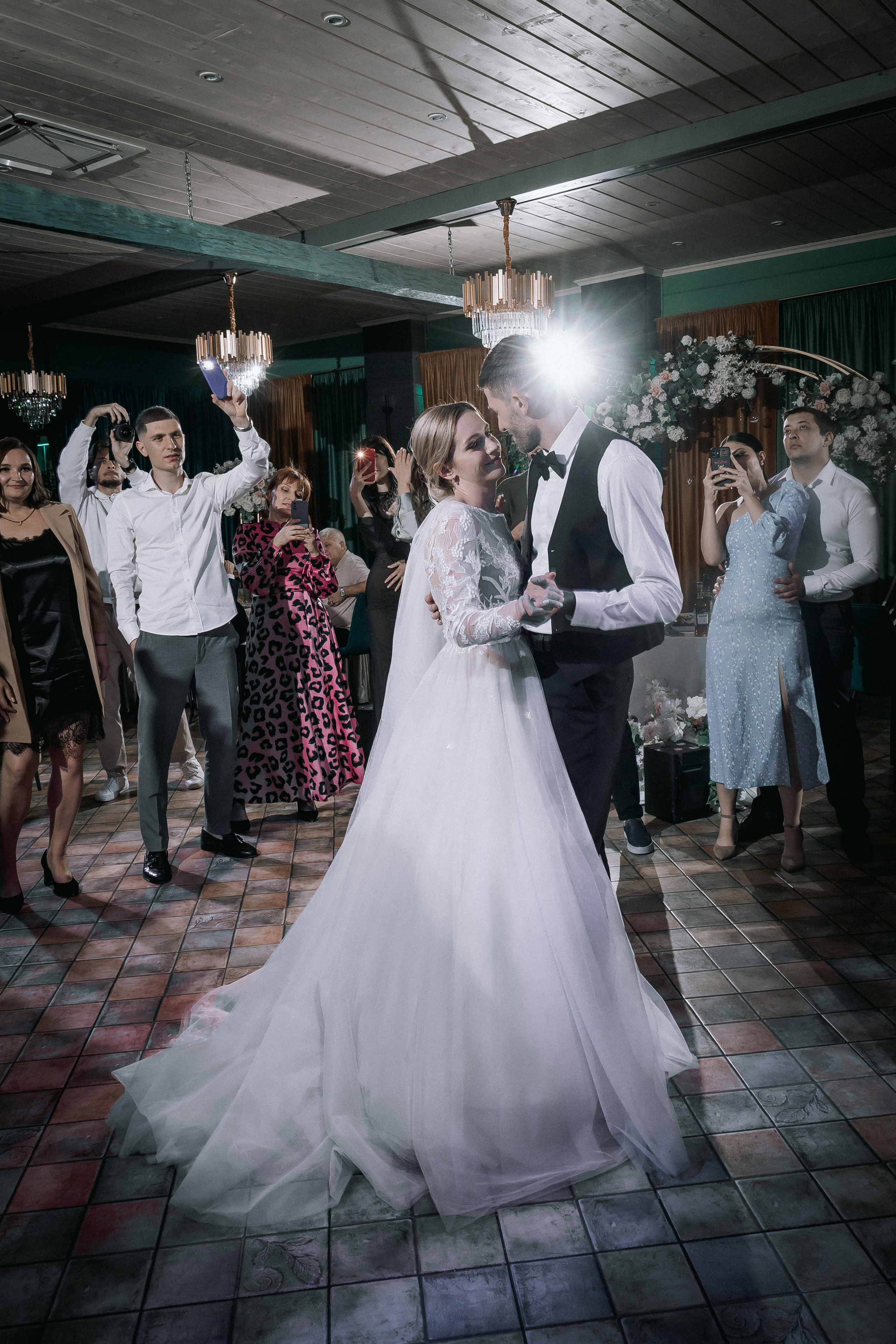 Свадебный день. Дарья и Джем. Свадебная фотография. Арина Рубах