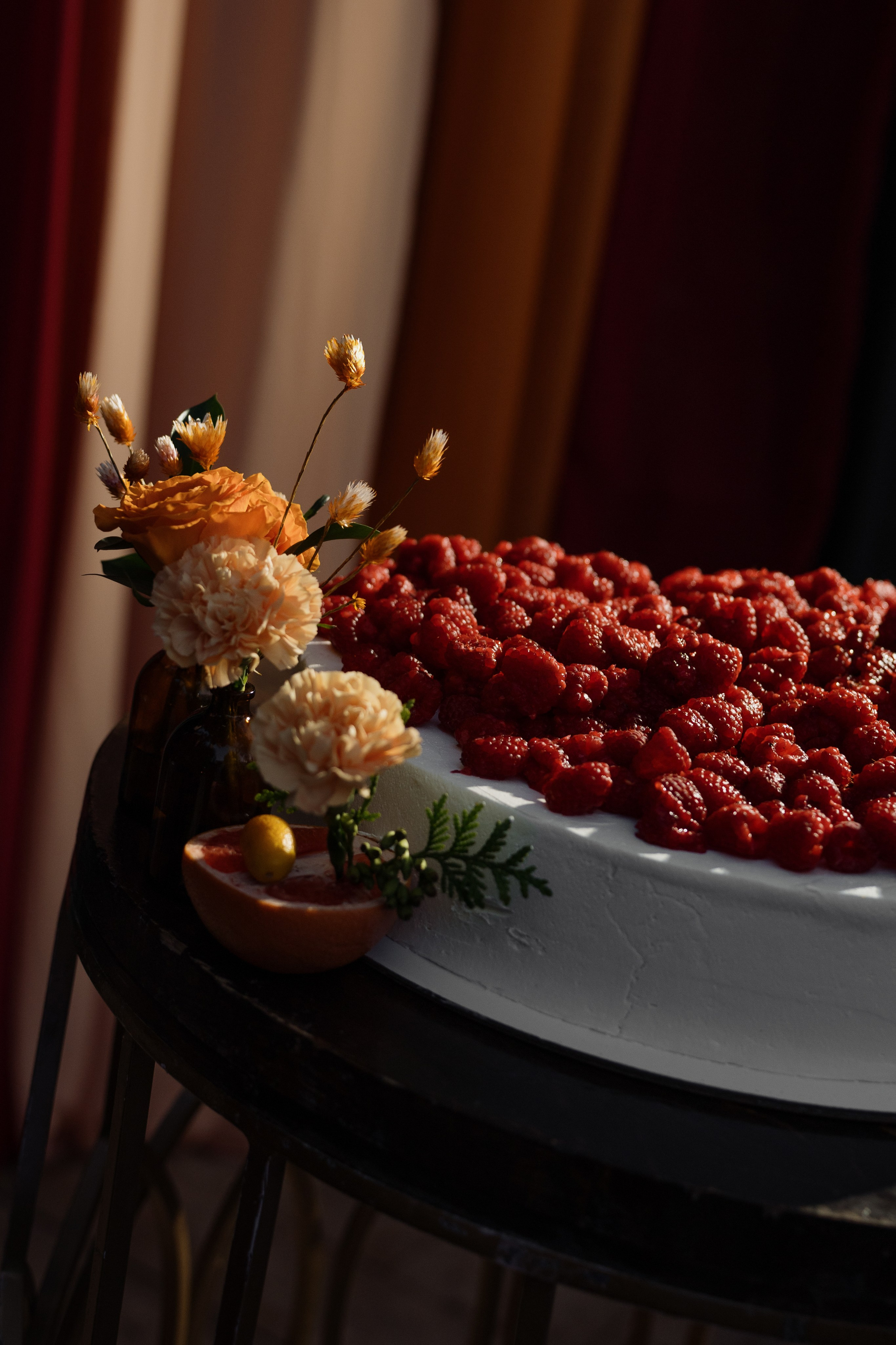 Orange story. Павел Мерк. Стильная свадебная фотография