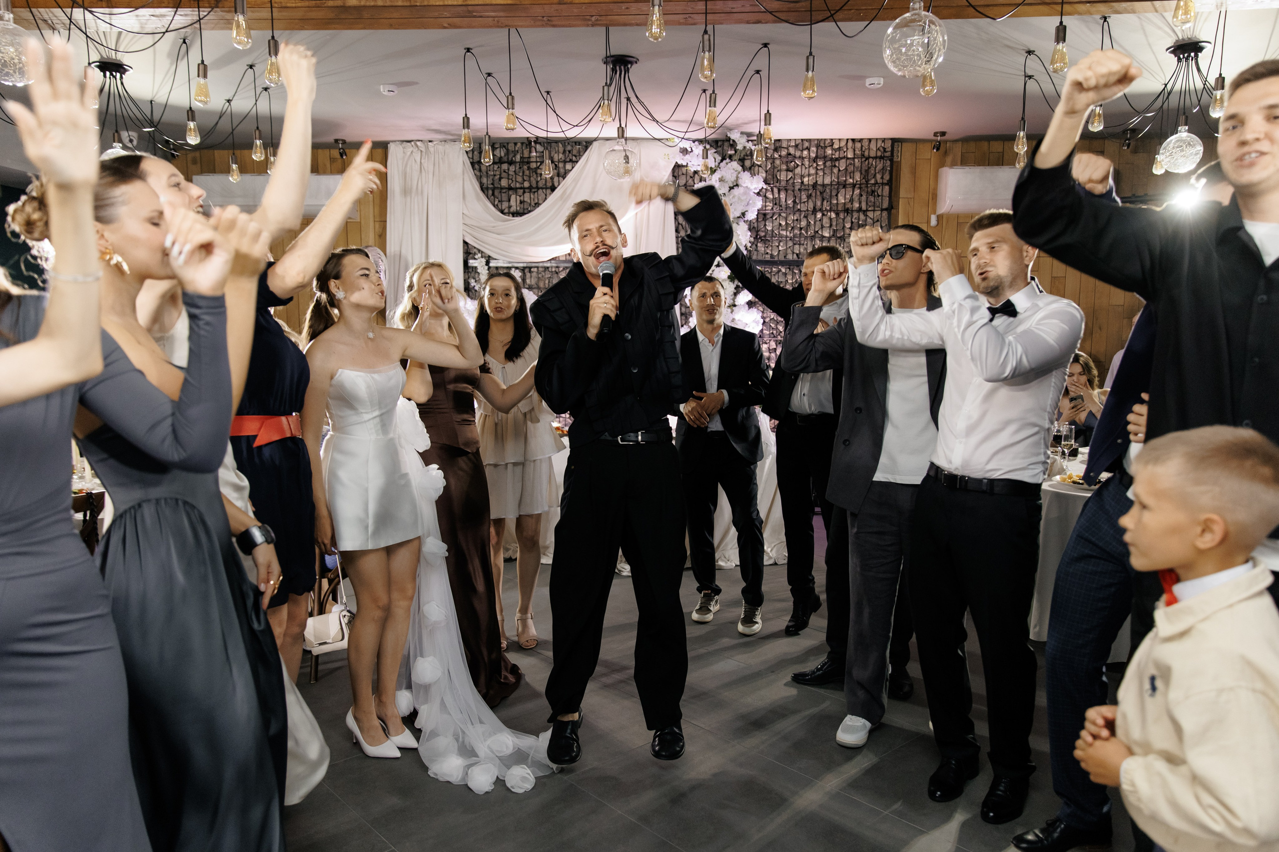 Дмитрий и Валерия. Свадебный фотограф Михаил Симонов