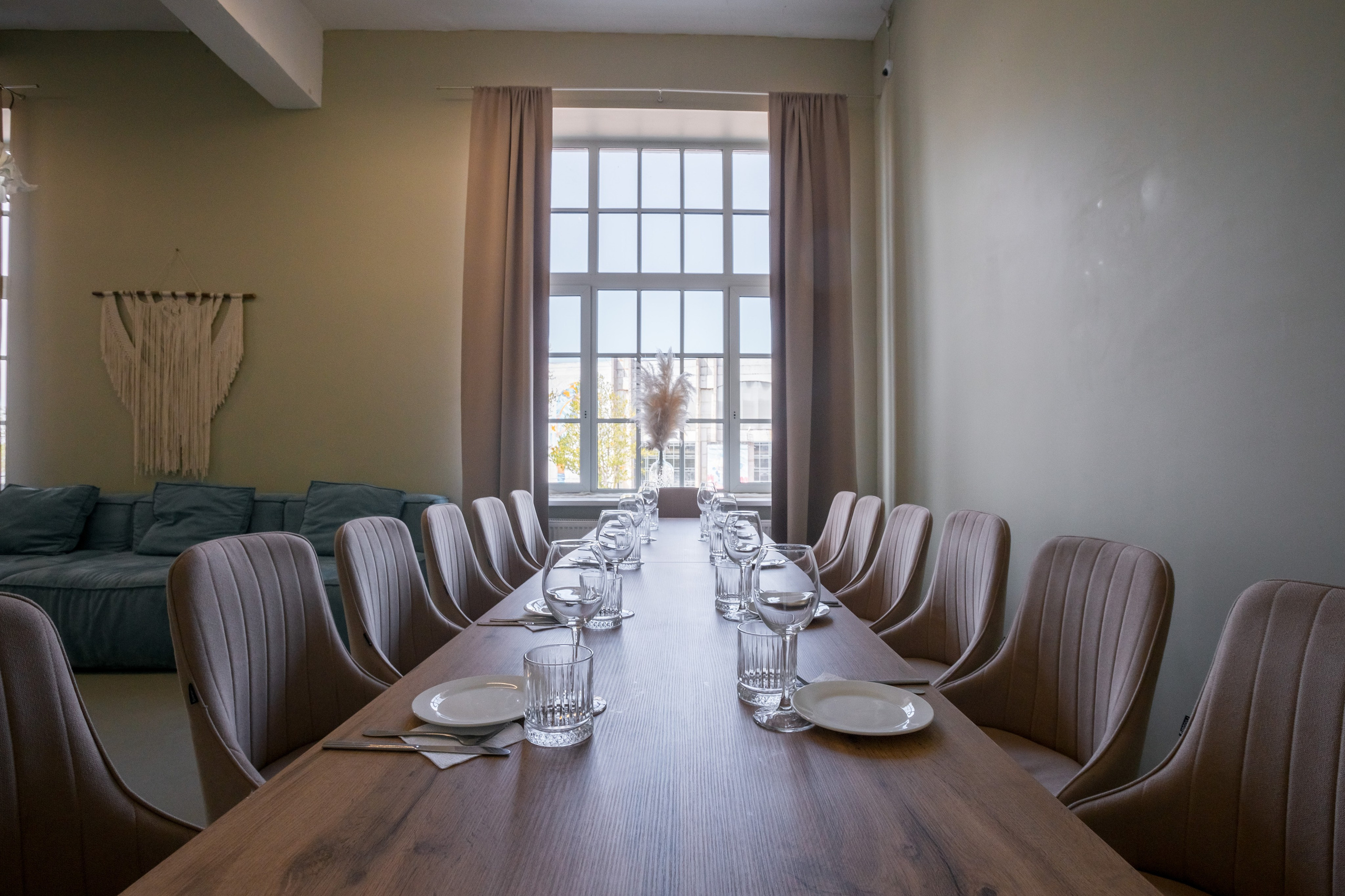 Mr. Boho (лето). Аренда лофта в СПб для мероприятий