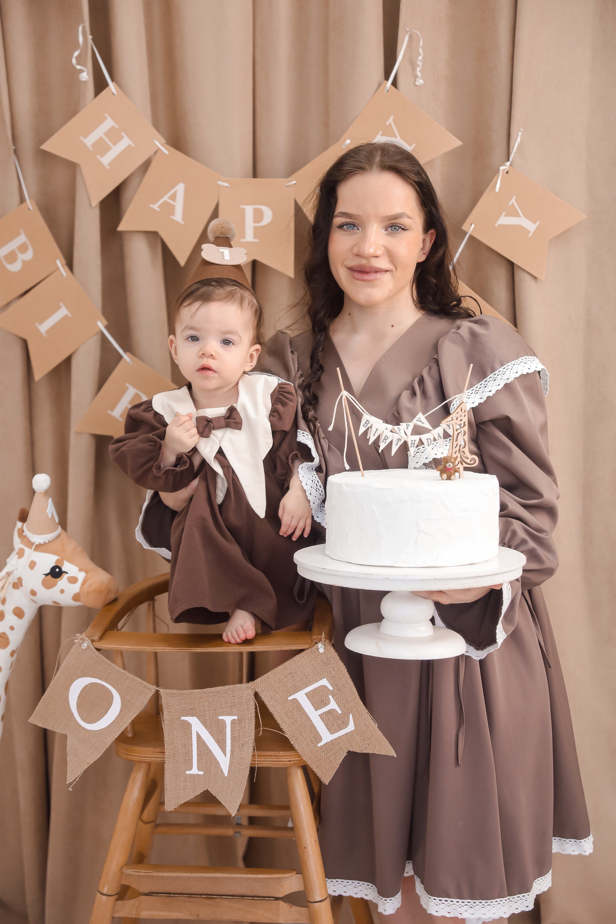 1й Годик Асият. Детский и Семейный фотограф в Санкт-Петербурге. Детская Фотостудия «FAMILY STORY»