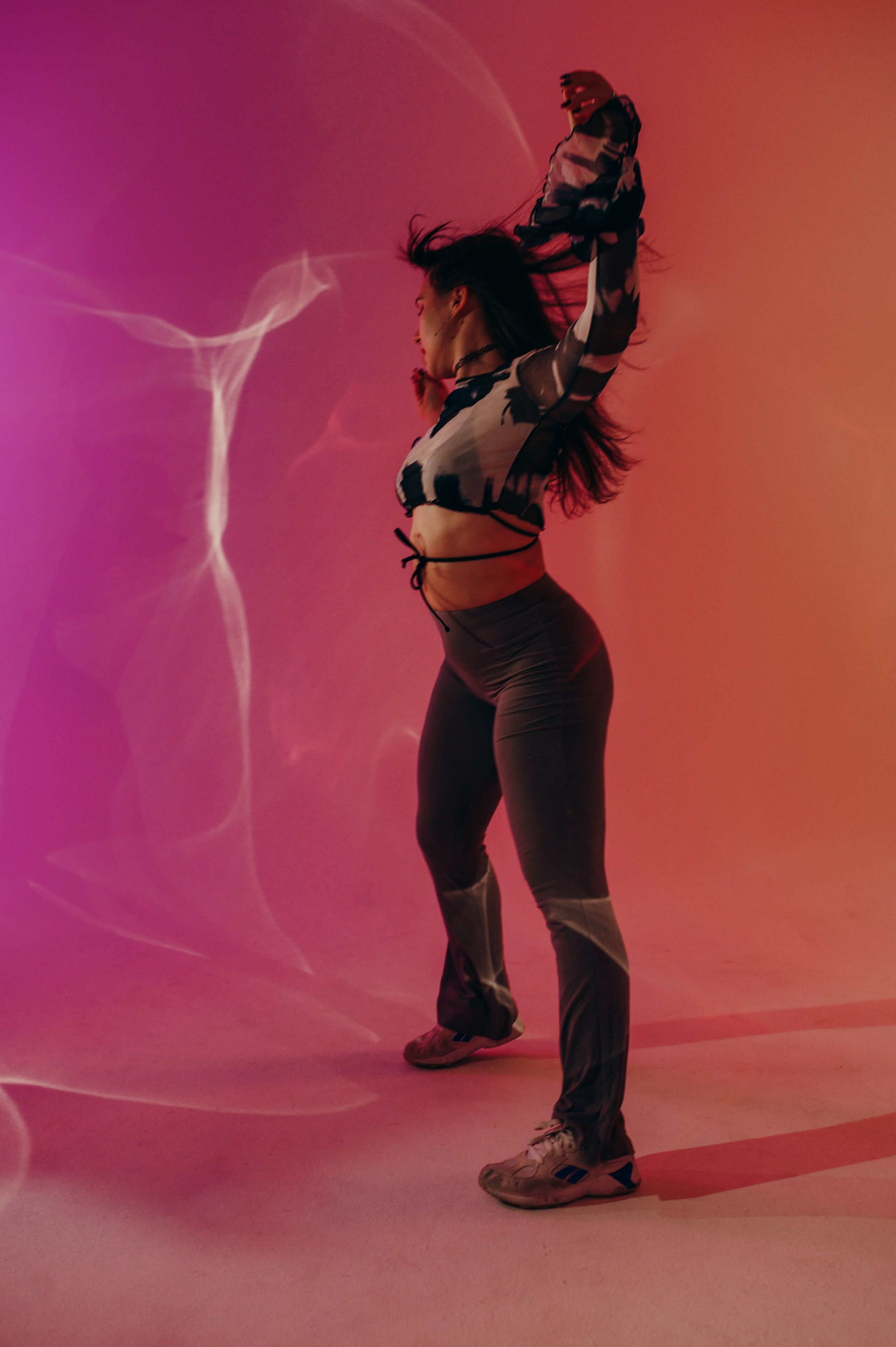 Фотосессия танцоров СПБ, фотосъемка для танцевальной школы Санкт-Петербург, танцевальная фотосессия СПб, фотосъемка танцевального коллектива. Танцевальная студия "Dance stars". Фотосессия с цветным светом СПб