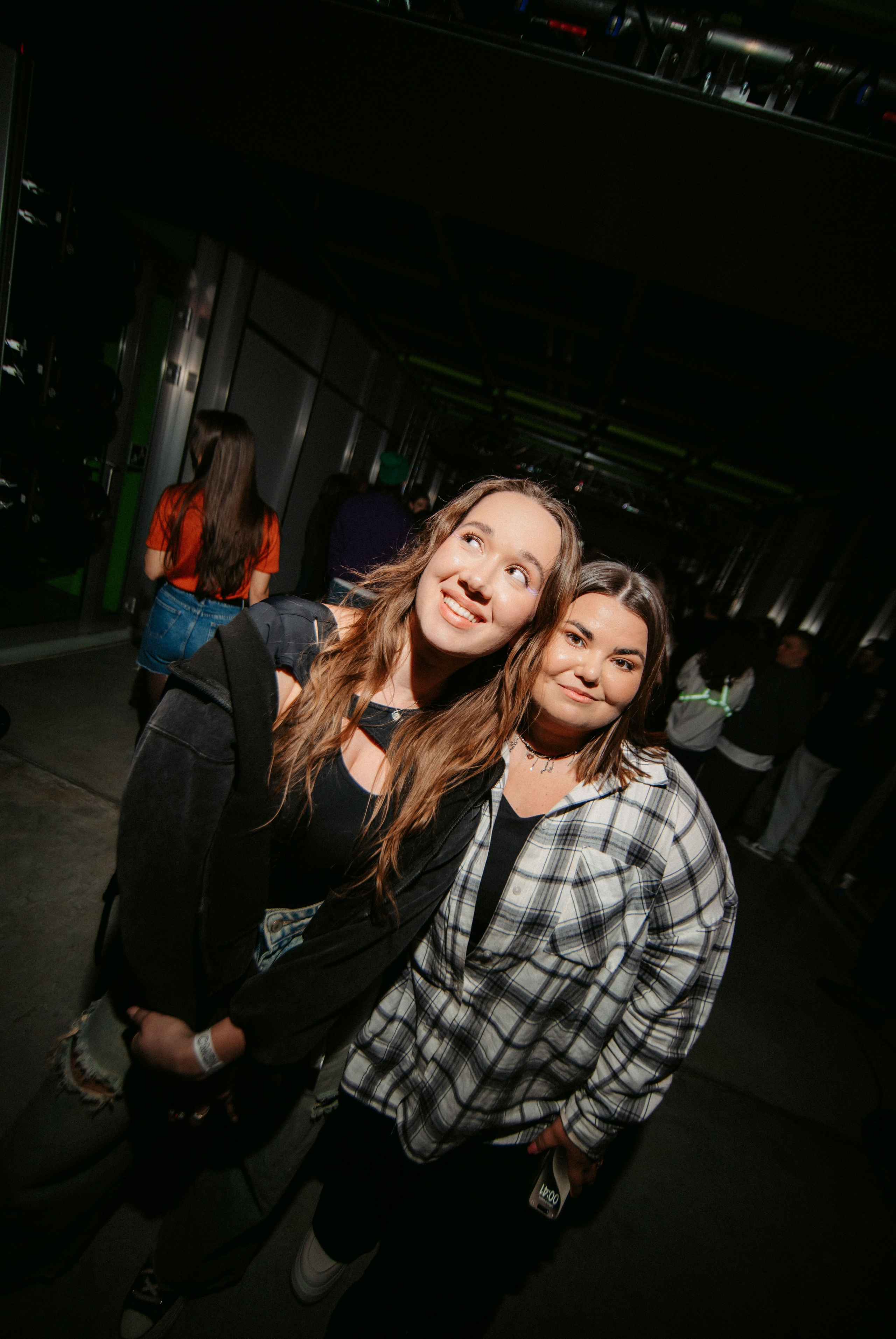 УРАМ. Ночная смена / 2025. Саша Копылов, фотограф в Казани