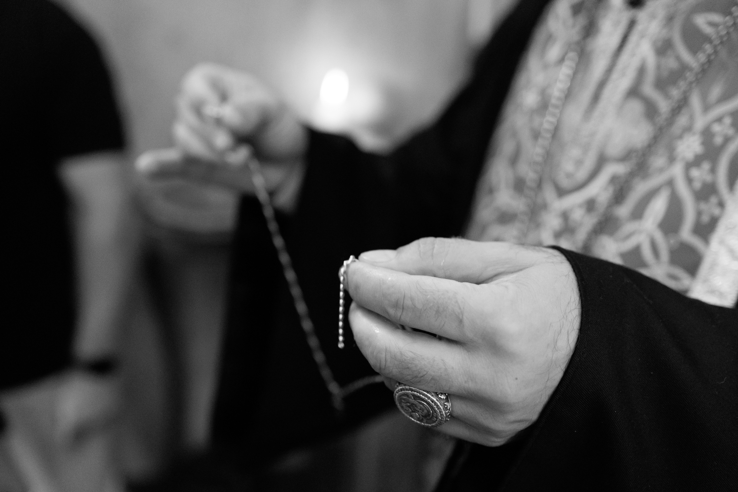 Фотосъёмка таинства крещения и крестин в городах Я фотограф снимающий венчания в городах Минеральные Воды, Пятигорск, Кисловодск, Ессентуки,. Репортажный и свадебный фотограф Пятигорск и КМВ