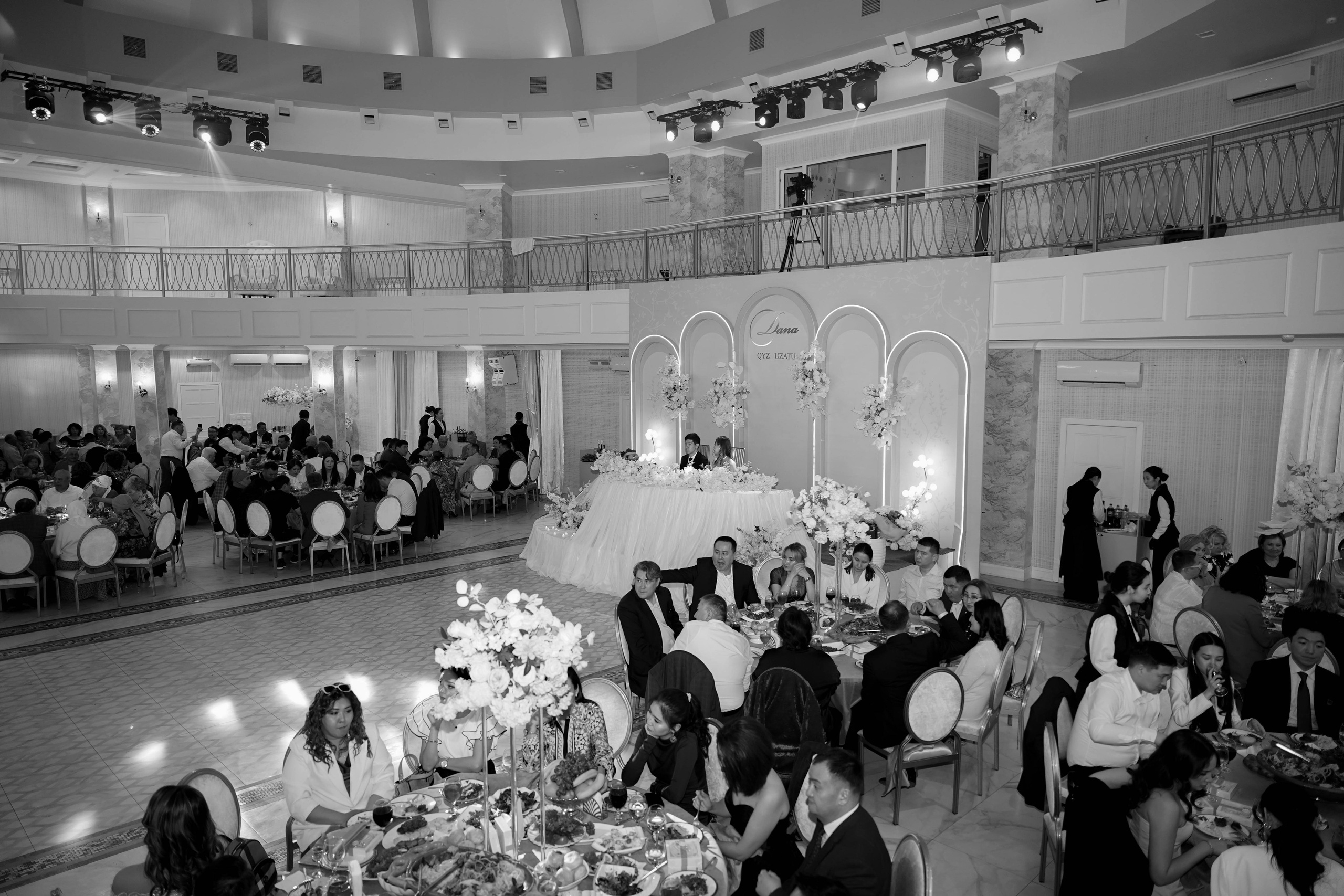 Dana uzatu. Фотограф Ернар Ержанов