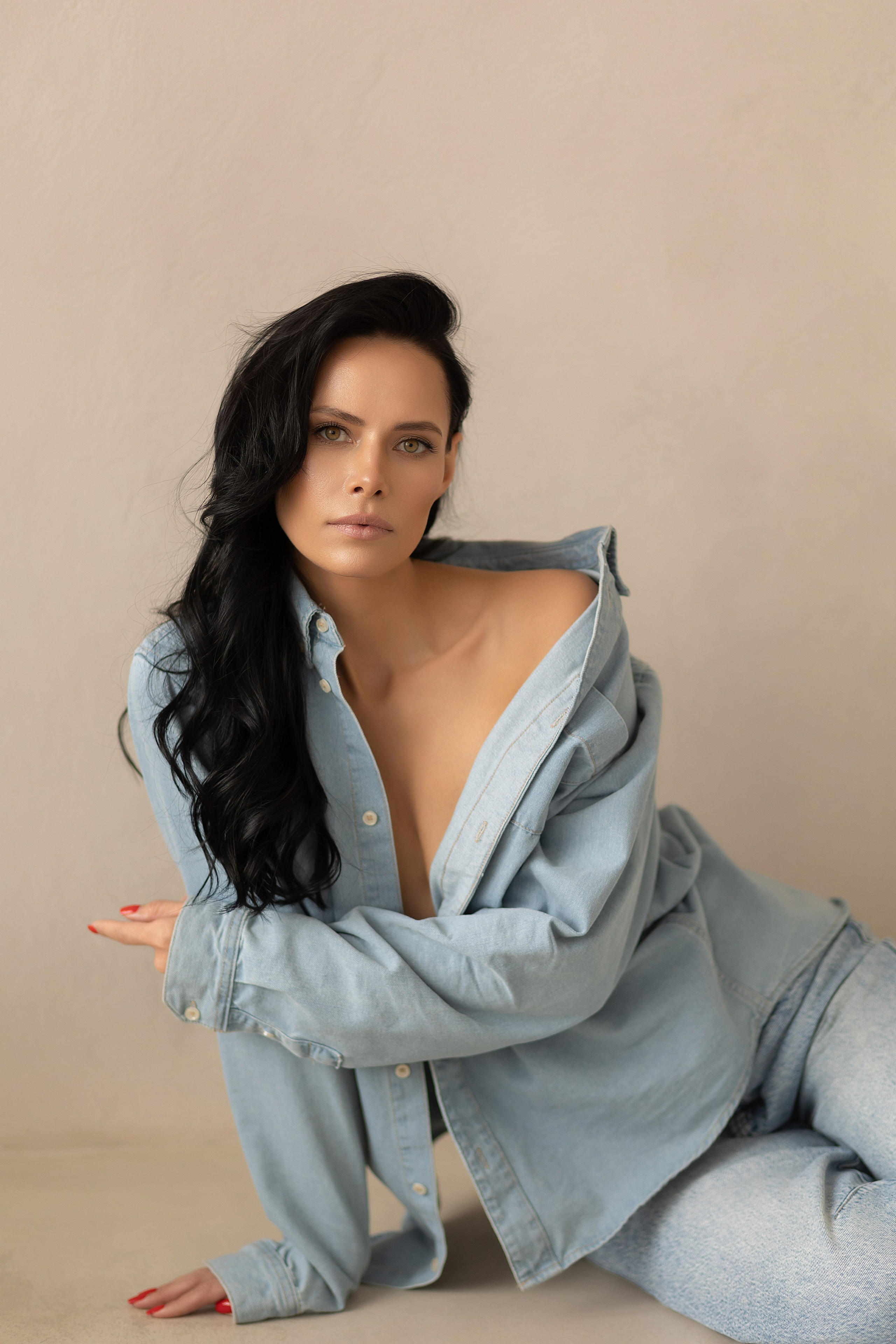 Аня студия Манекен. Женский фотограф в Екатеринбурге Марина Логинова