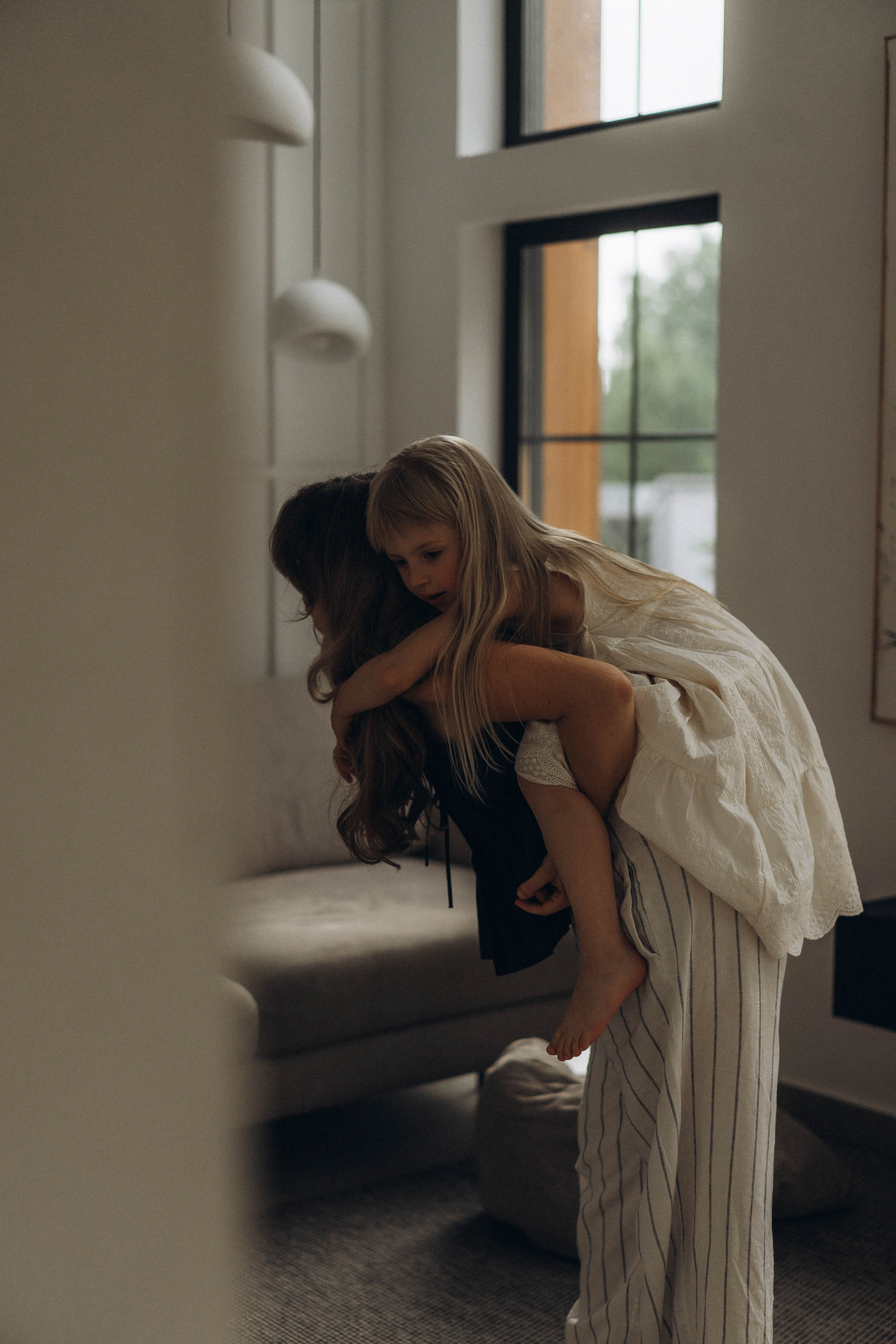 Фотосессия домашняя мама и дочка. Фотограф Екатеринбург Кокшарова Александра