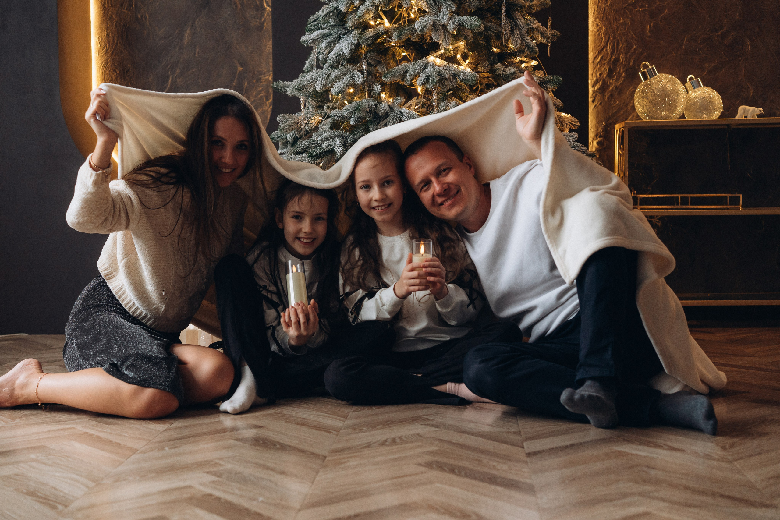 Семейная съемка в студии. Фотограф Екатеринбург Кокшарова Александра