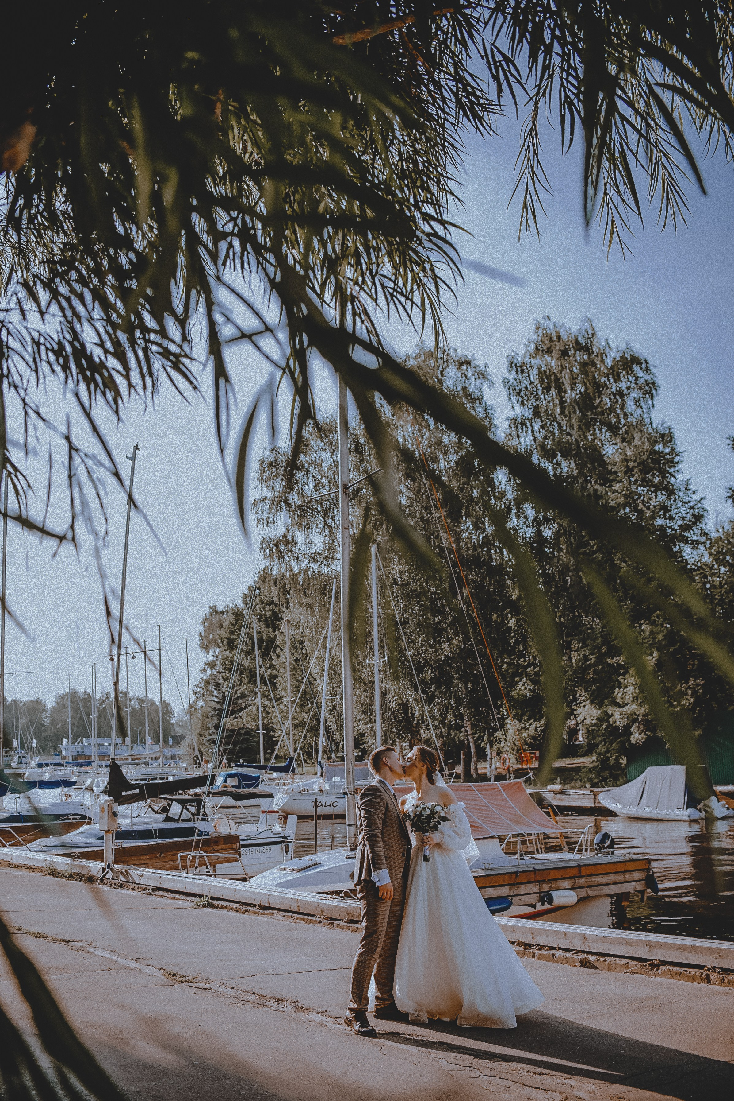 Свадебный и семейный фотограф в Москве Сажина Кристина КиМ. Свадебный оператор в Москве Сажин Максим