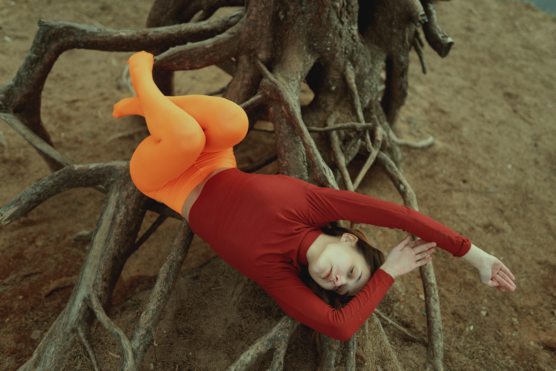 Оранжевые колготки. Фотограф в Москве и России