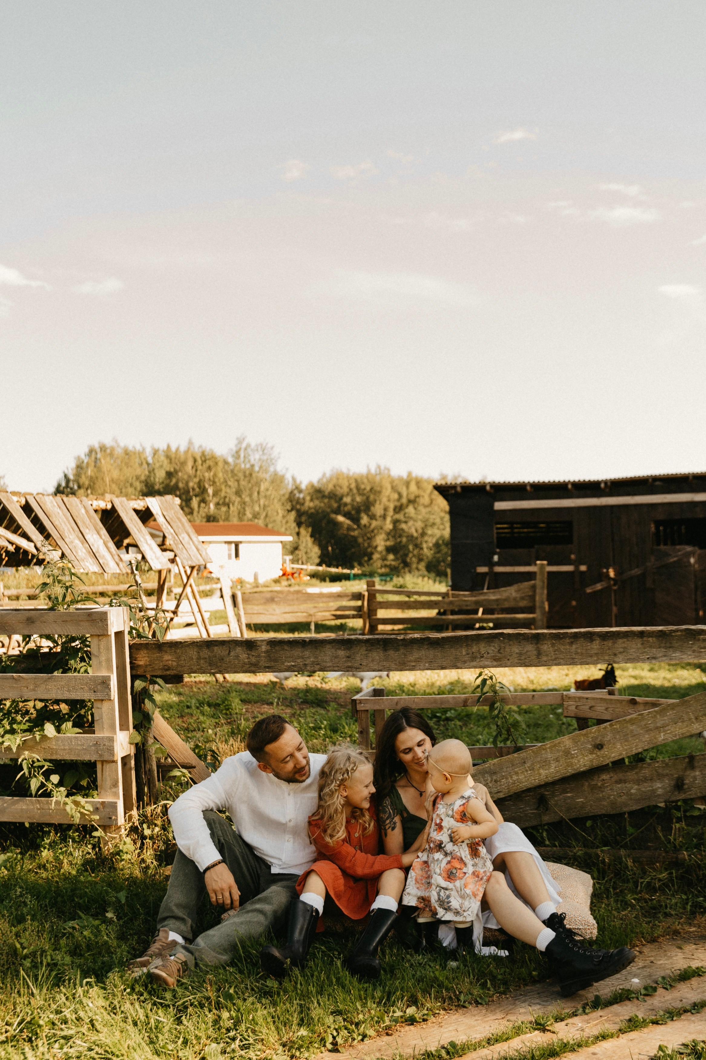 Даша, Дима, По, Варя. Главная