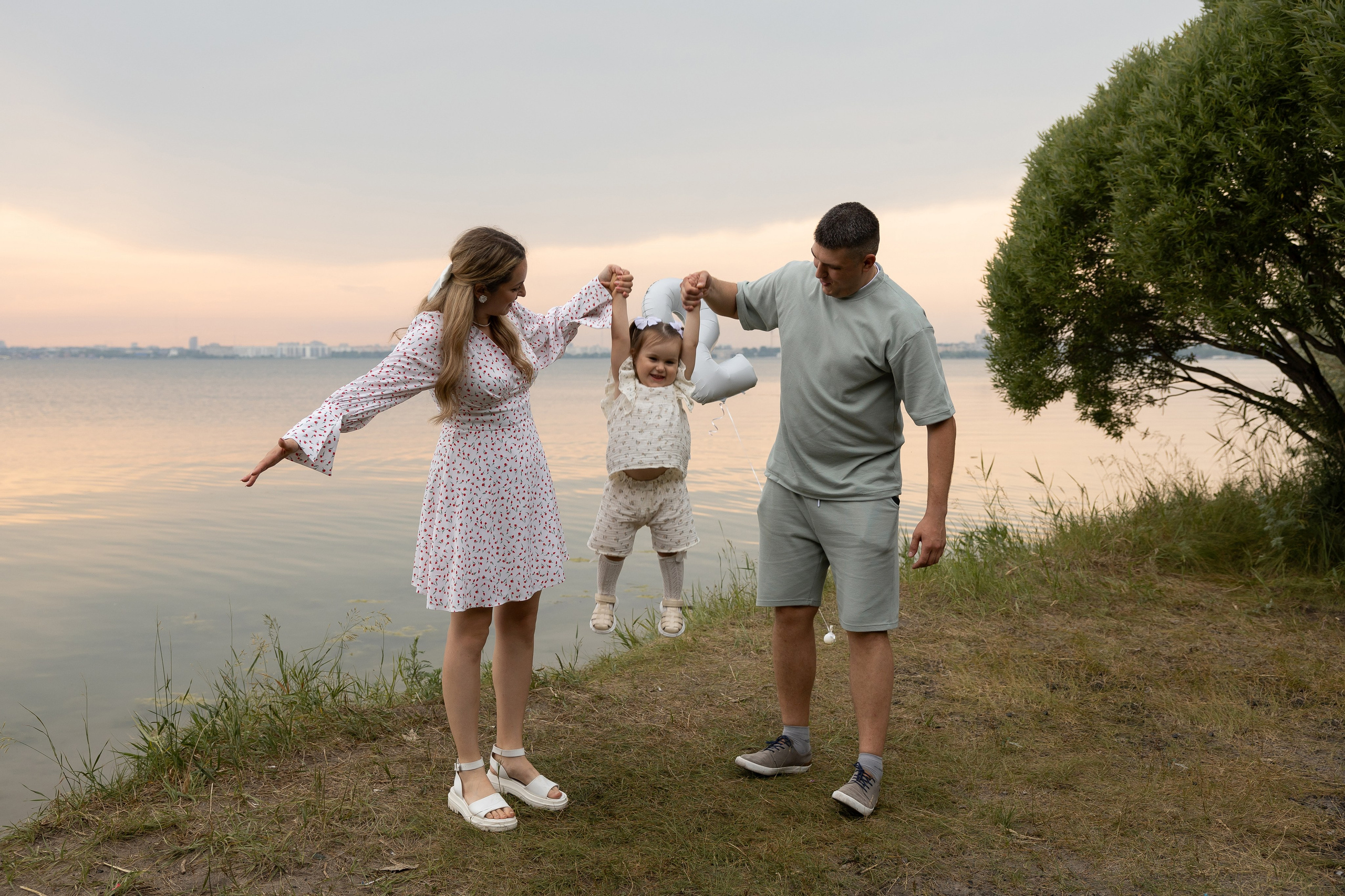 Денис, Наталья и София. Семейный и свадебный фотограф в Челябинске Мария Леонтьева