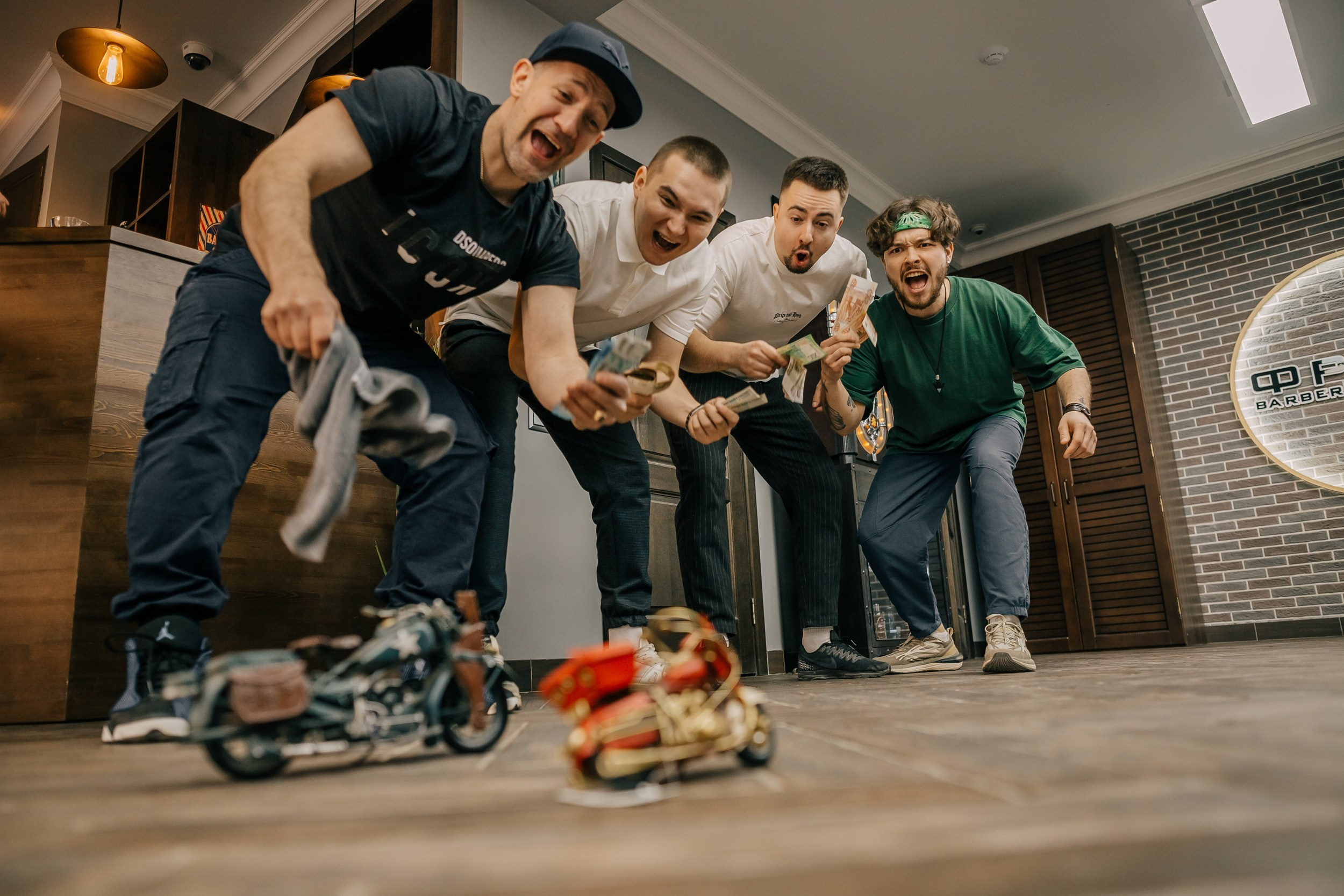 Сеть барбершопов Frant. Главная