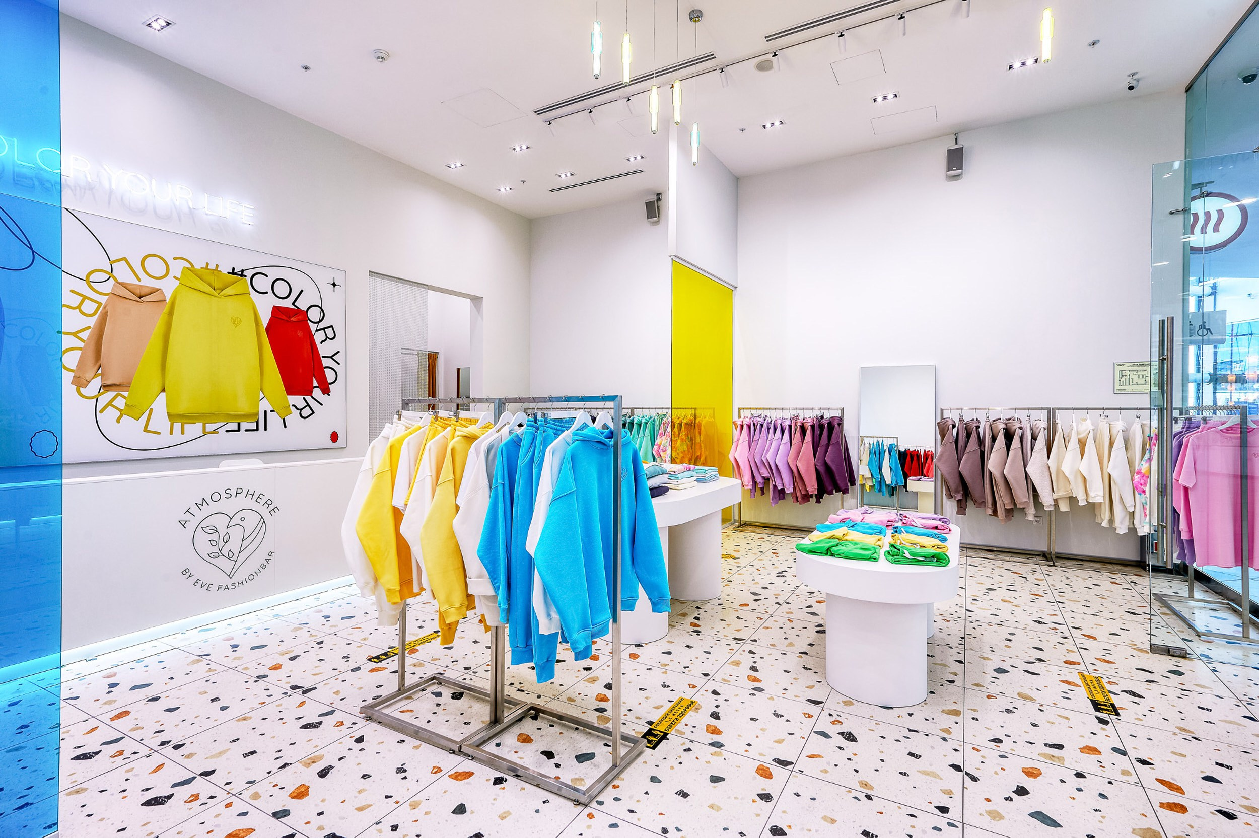 Ретейл. Герман Лепёхин коммерческий фотограф в Москве: репортаж, портреты, интерьеры, производство