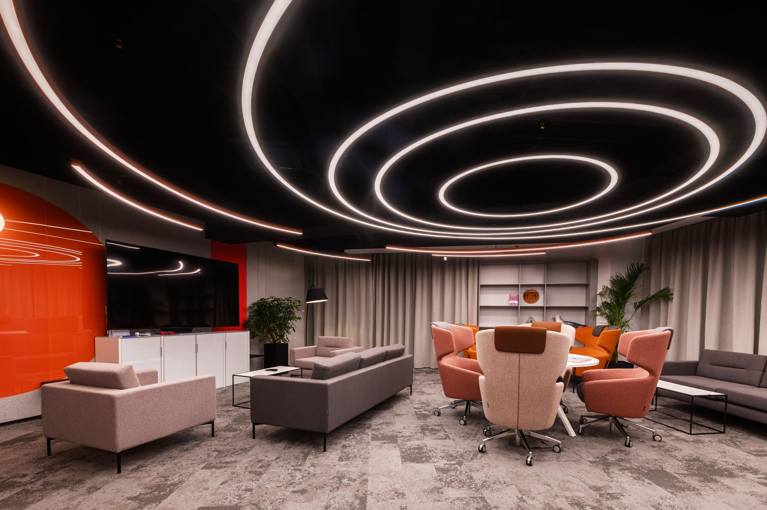 Офисы. Герман Лепёхин коммерческий фотограф в Москве: репортаж, портреты, интерьеры, производство