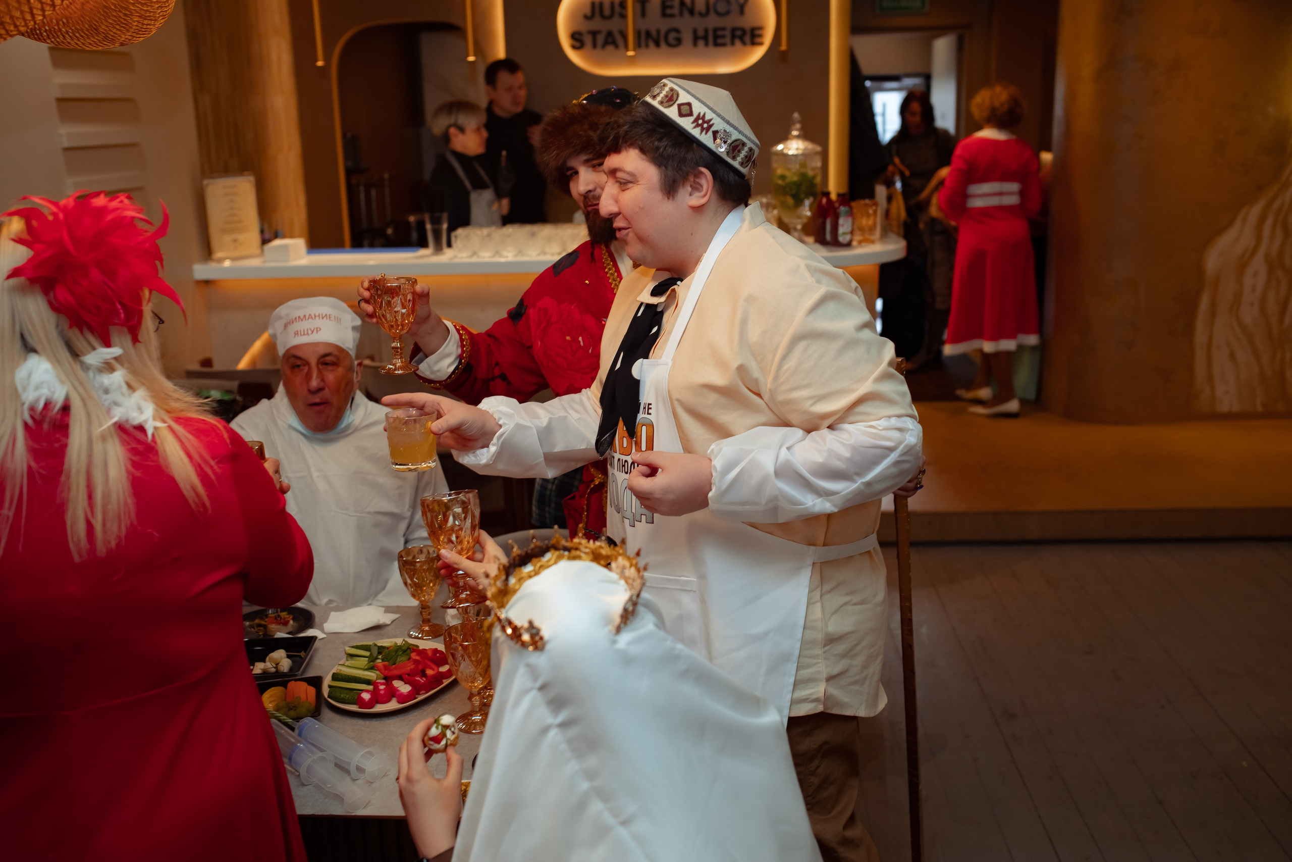 Юбилей Анны в стиле Гайдая. Семейный и детский фотограф в Москве Дорогова Екатерина