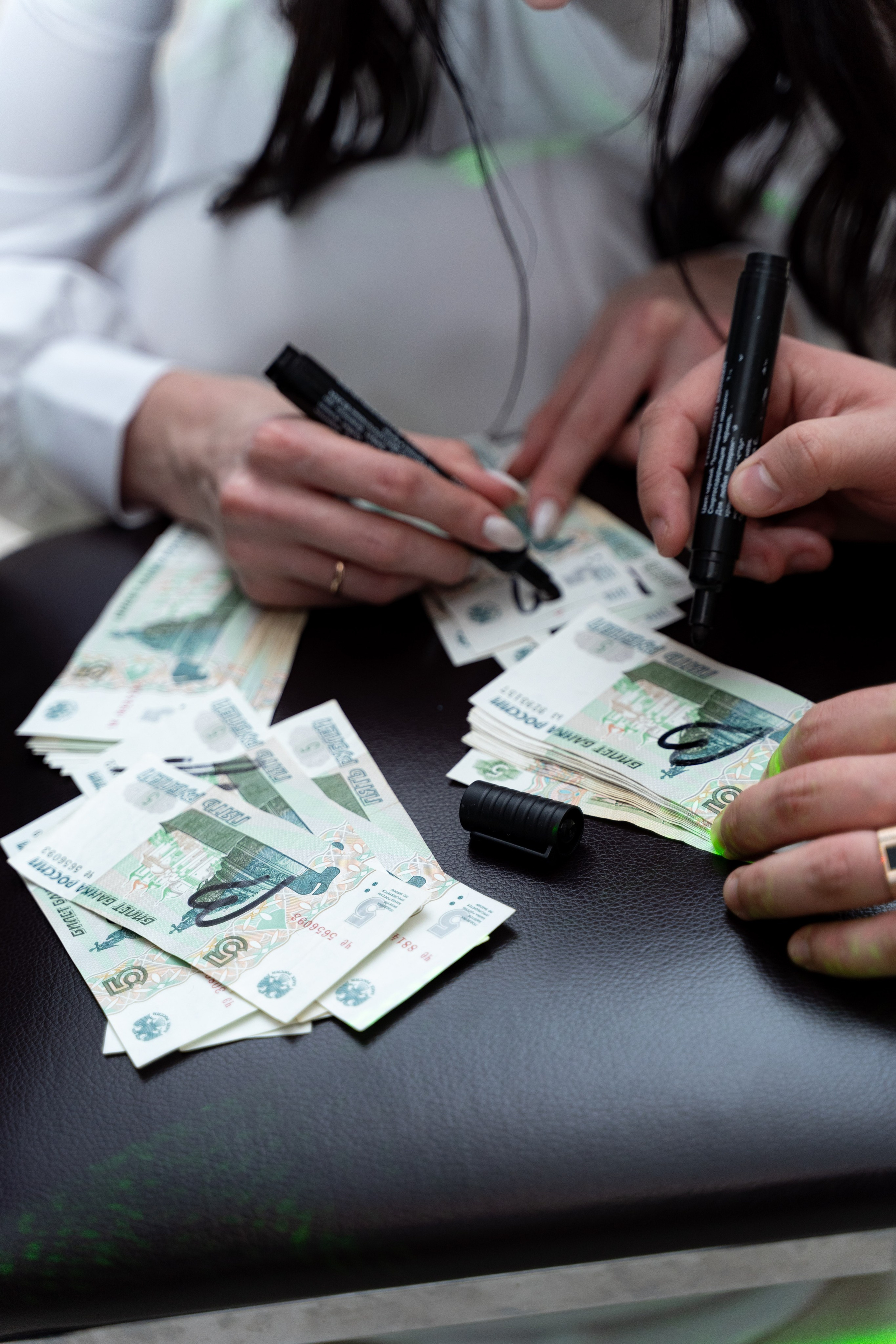 Свадебные съемки. Портретный и семейный фотограф в Новосибирской области. Работаю за улыбки клиентов :)