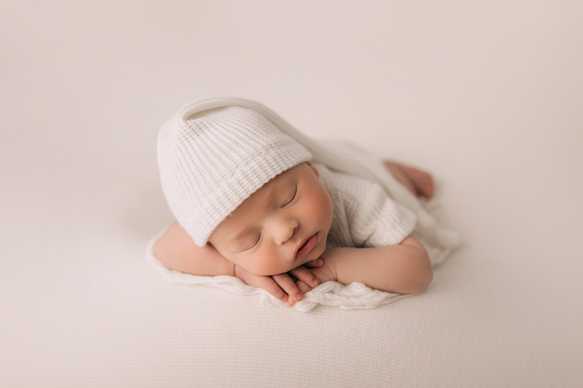 Лев 7 дней. Семейный фотограф новорождённых в Серпухове Юлия Новикова +79637785957