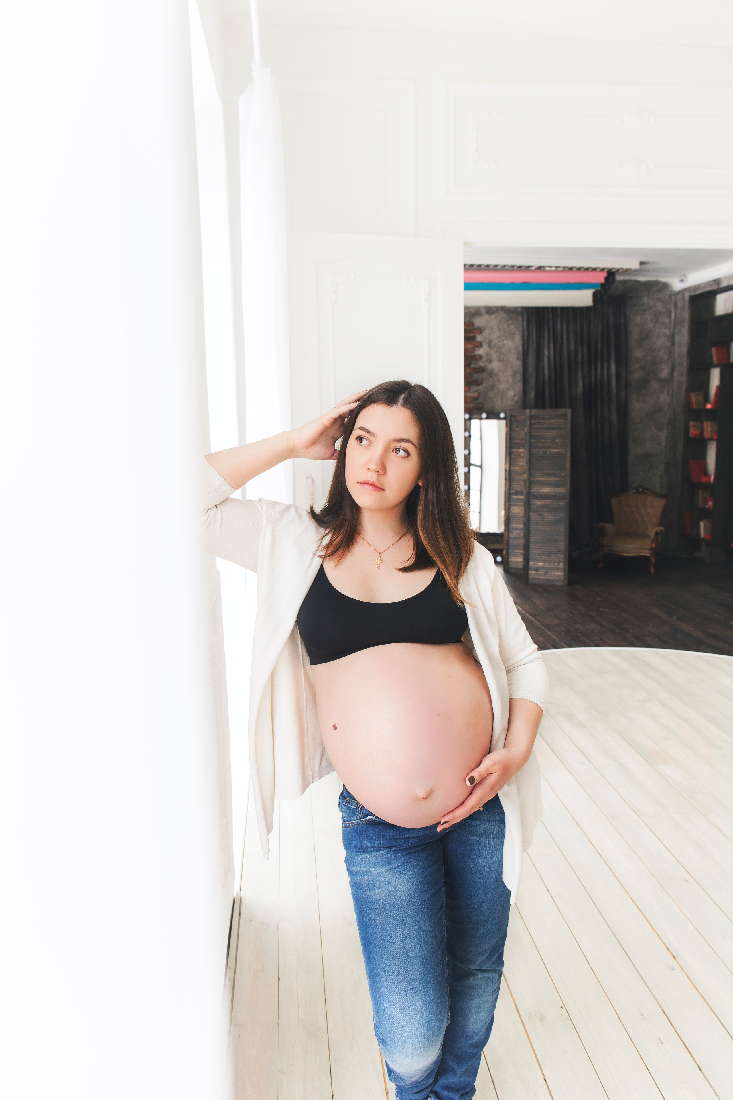 Съемка беременности в студии. Фотограф новорожденных и детский в Сергиевом Посаде Кругликова Юлия