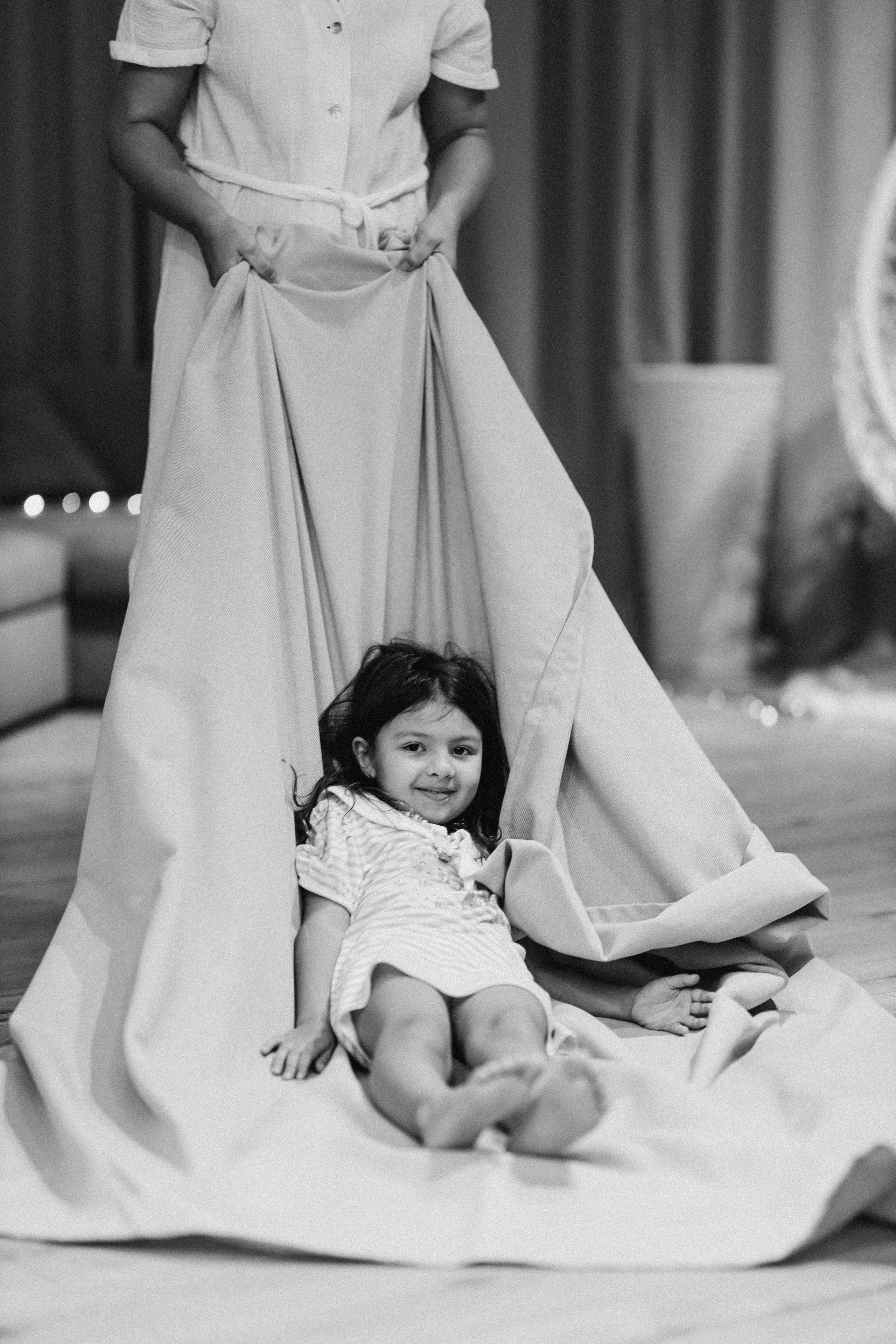 ЧБ. Фотограф в Жезказгане. Графический дизайнер