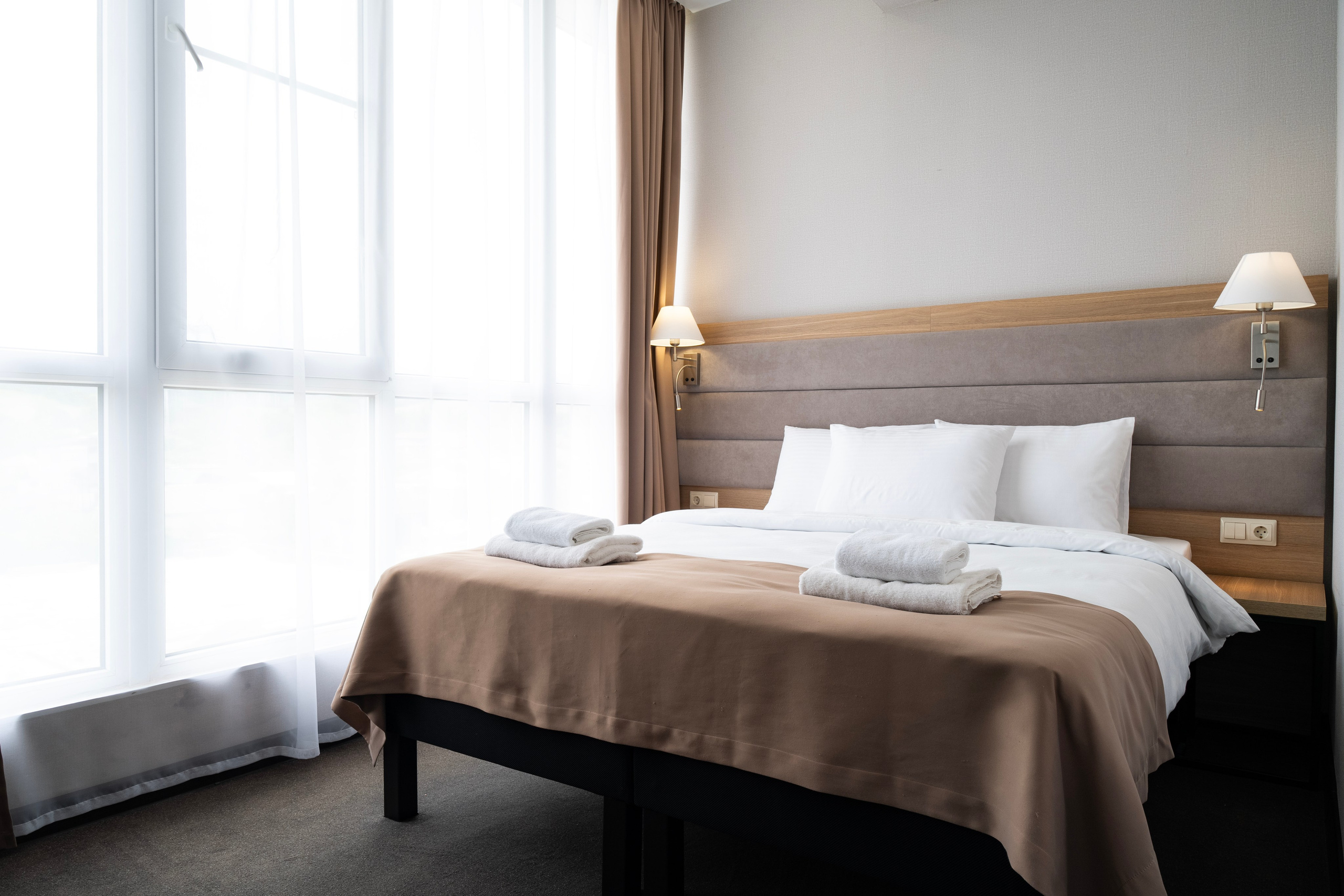 Отель Sariya. Главная