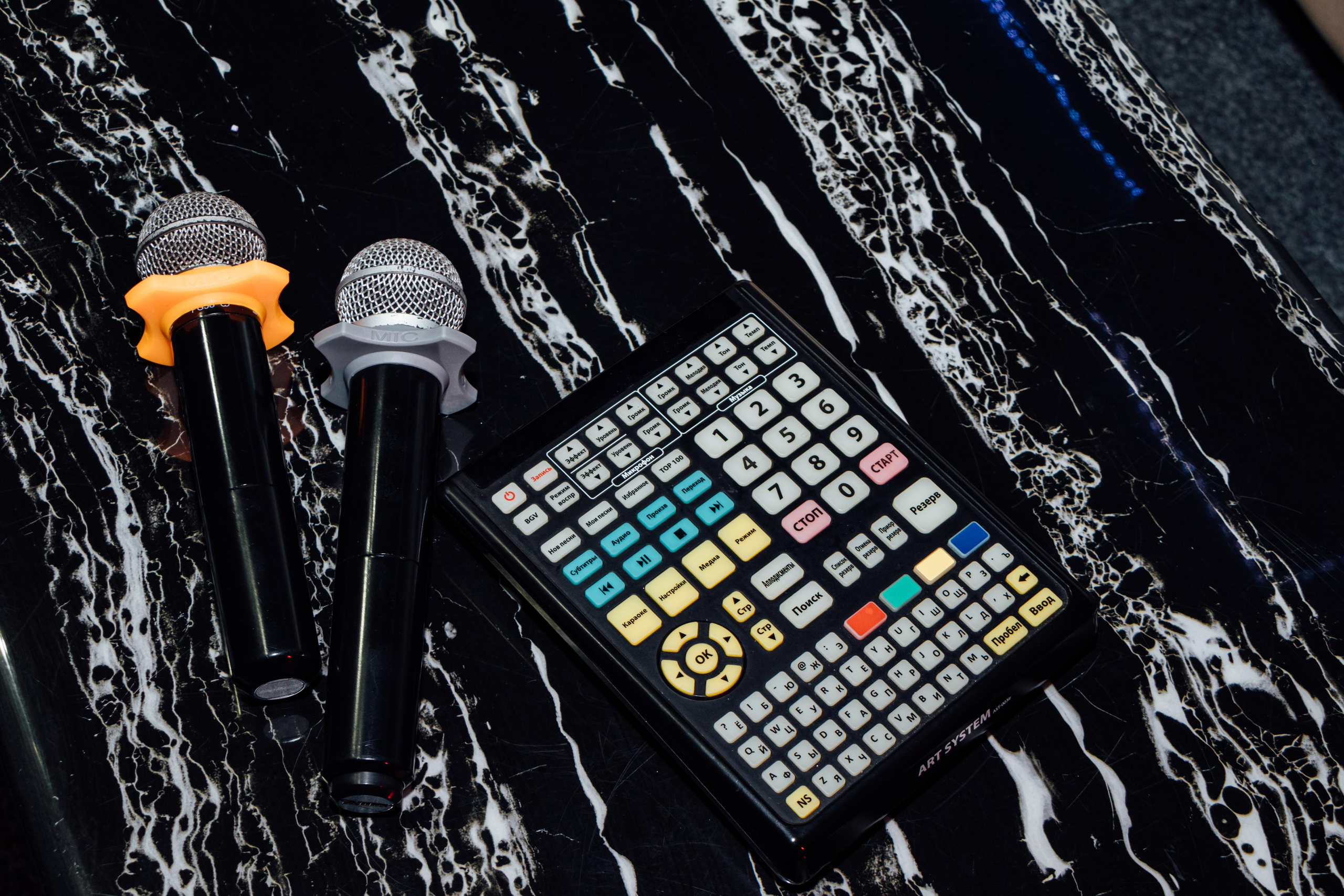 Караоке бар «Shizgara». Лиза Кутанина — семейный фотограф и фотограф беременных в Жуковском