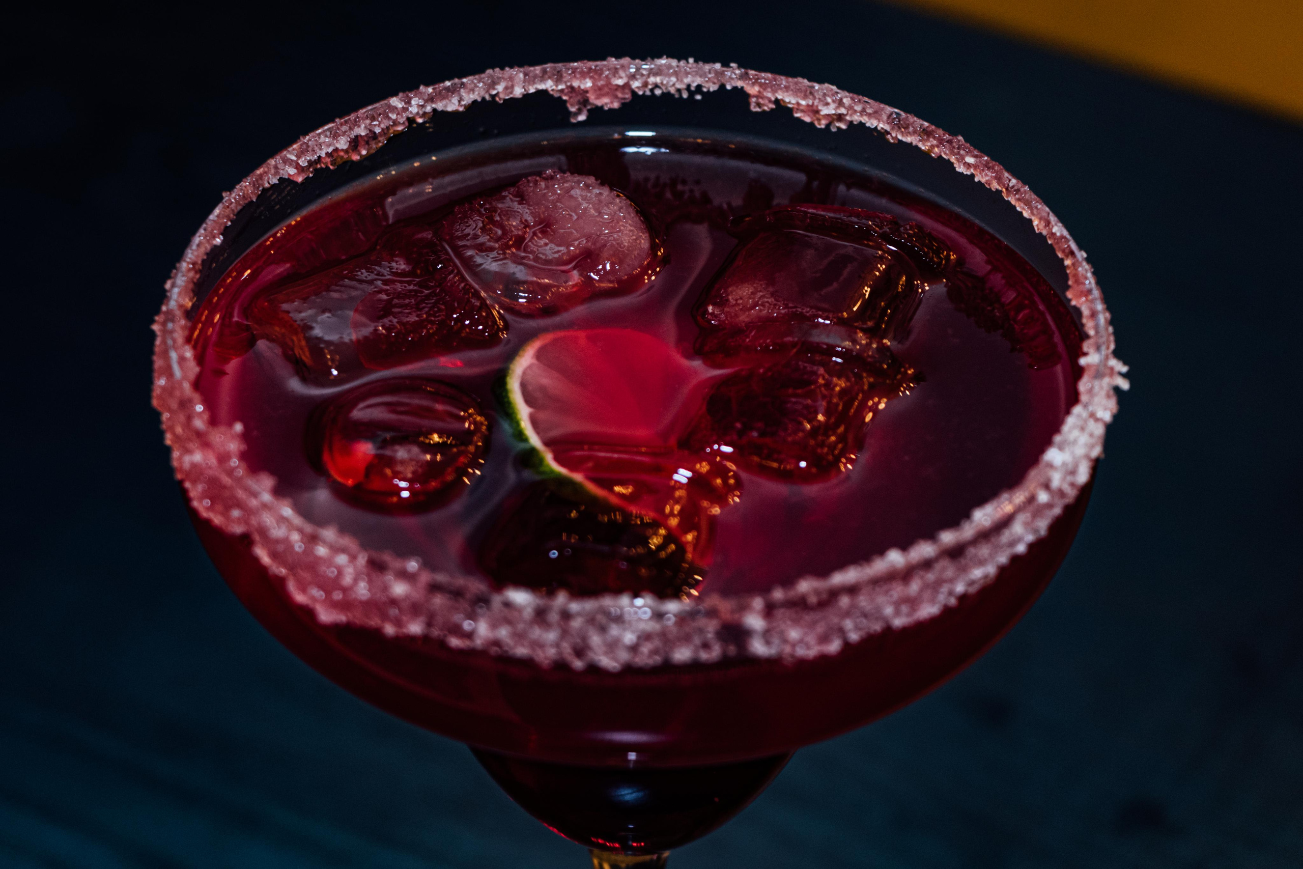 Караоке бар «Shizgara». Лиза Кутанина — семейный фотограф и фотограф беременных в Жуковском