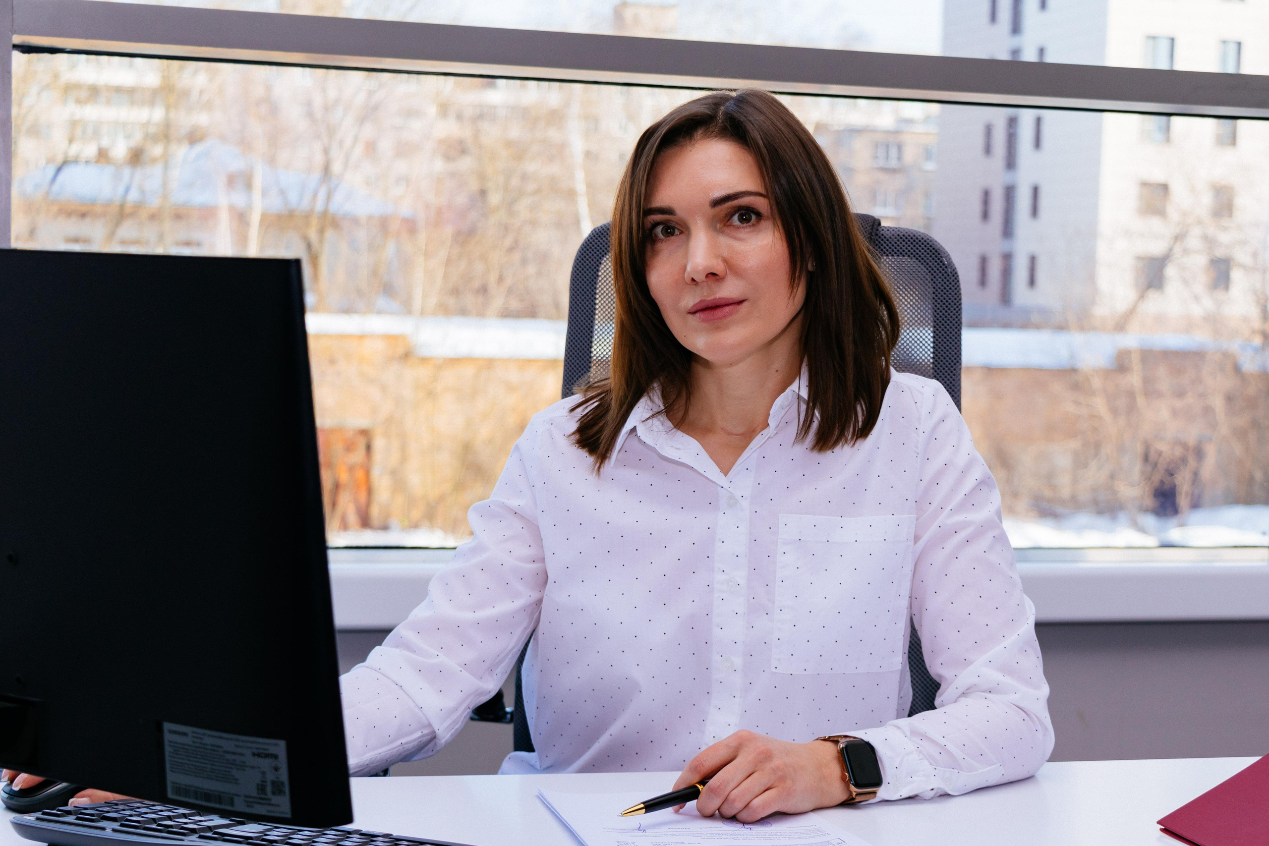 Контент съемка для сайта бухгалтерской компании ООО МОСОБЛБУХ. Лиза Кутанина — семейный фотограф и фотограф беременных в Жуковском