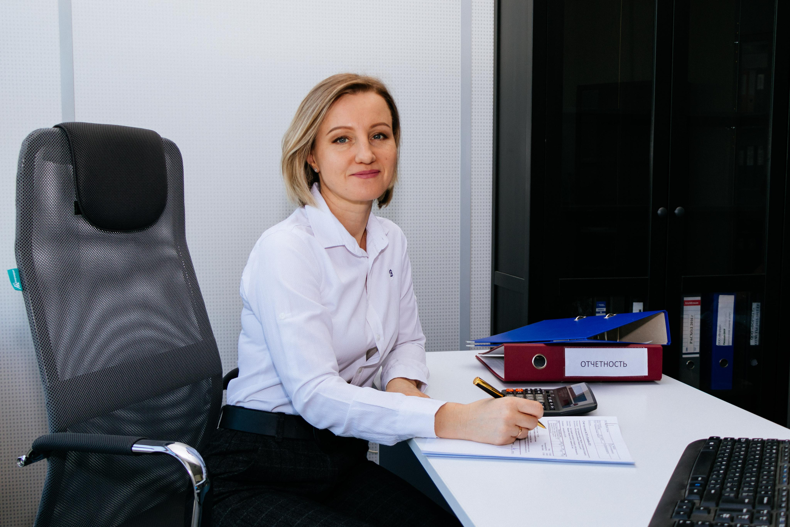 Контент съемка для сайта бухгалтерской компании ООО МОСОБЛБУХ. Лиза Кутанина — семейный фотограф и фотограф беременных в Жуковском