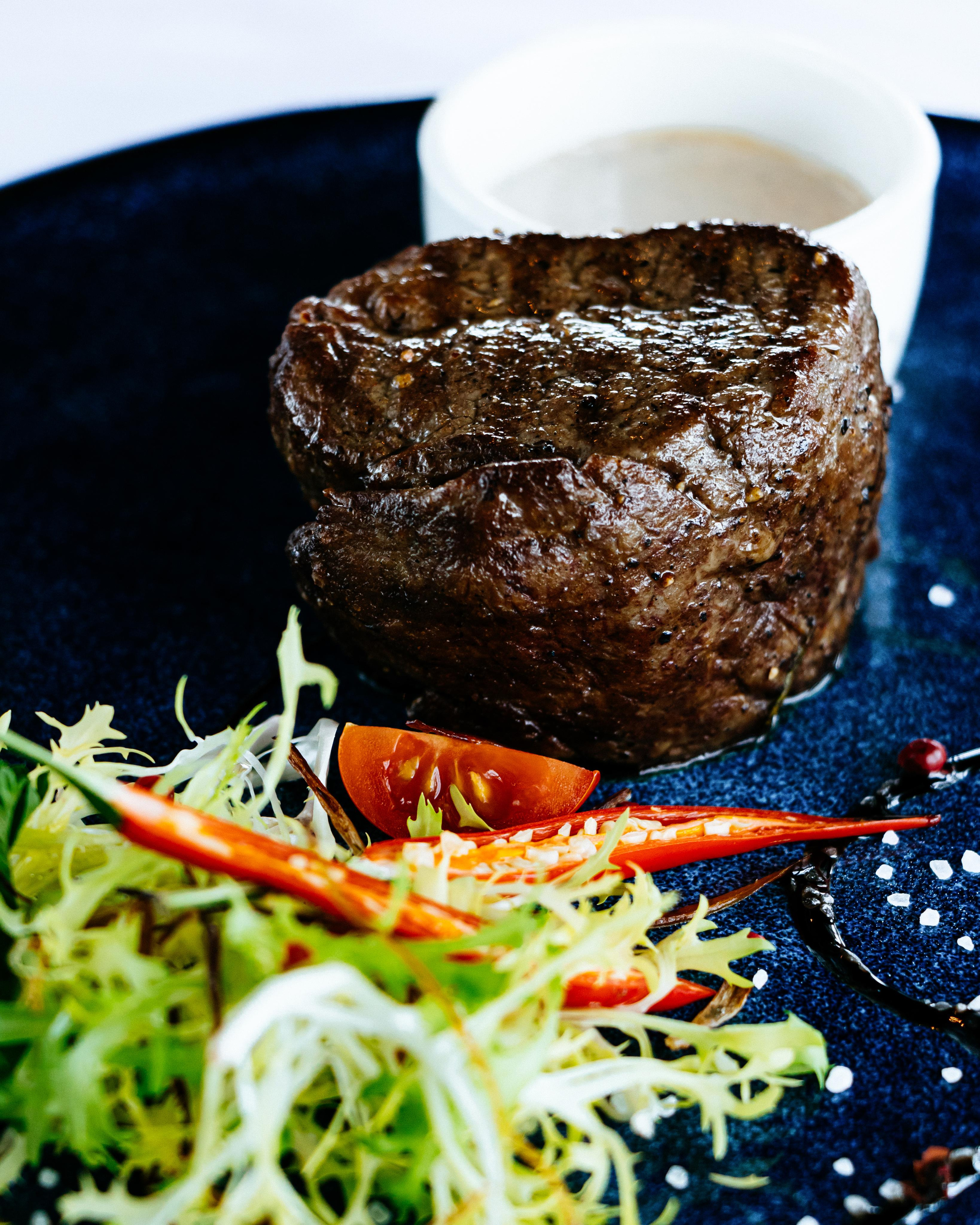 Фотосессия для ресторана в загородном отеле Чулково Резорт. Лиза Кутанина — семейный фотограф и фотограф беременных в Жуковском