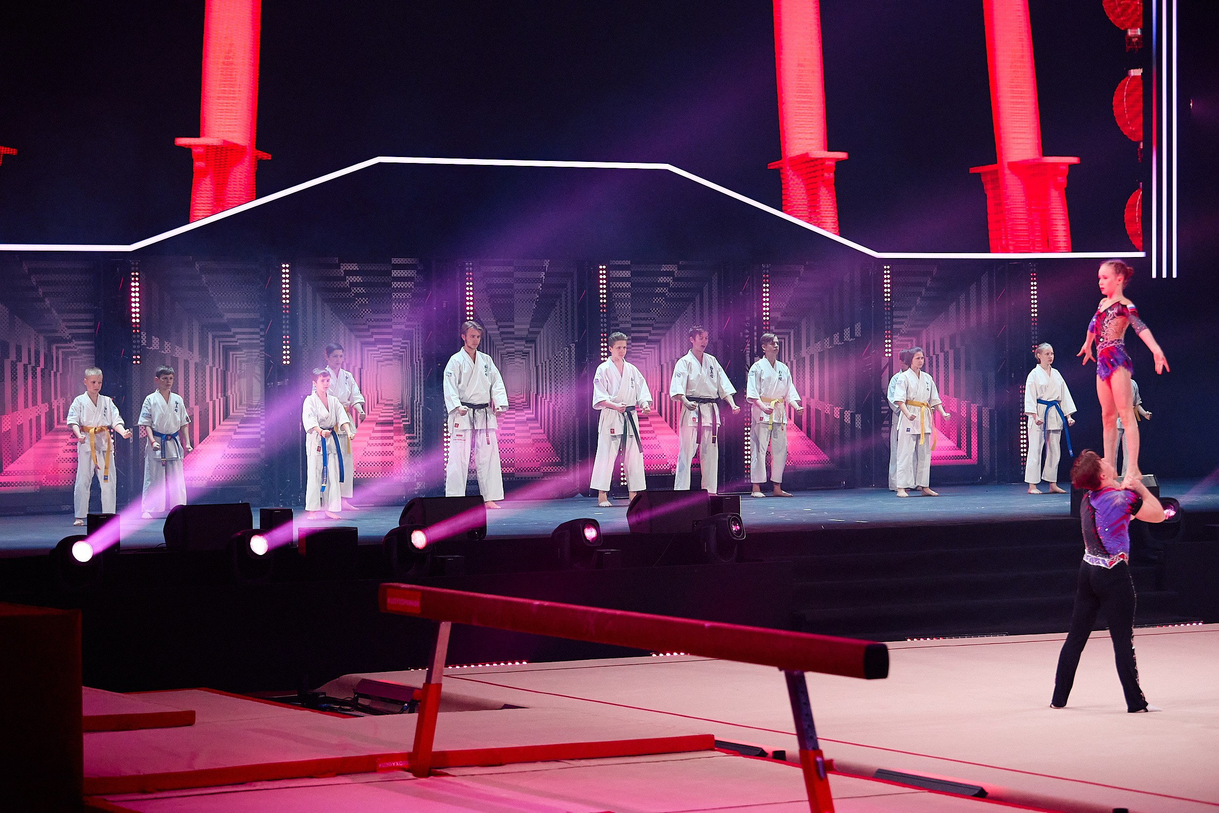 Шоу Светланы Хоркиной «Восхождение». Алексей Соколов. Фотограф. Санкт-Петербург