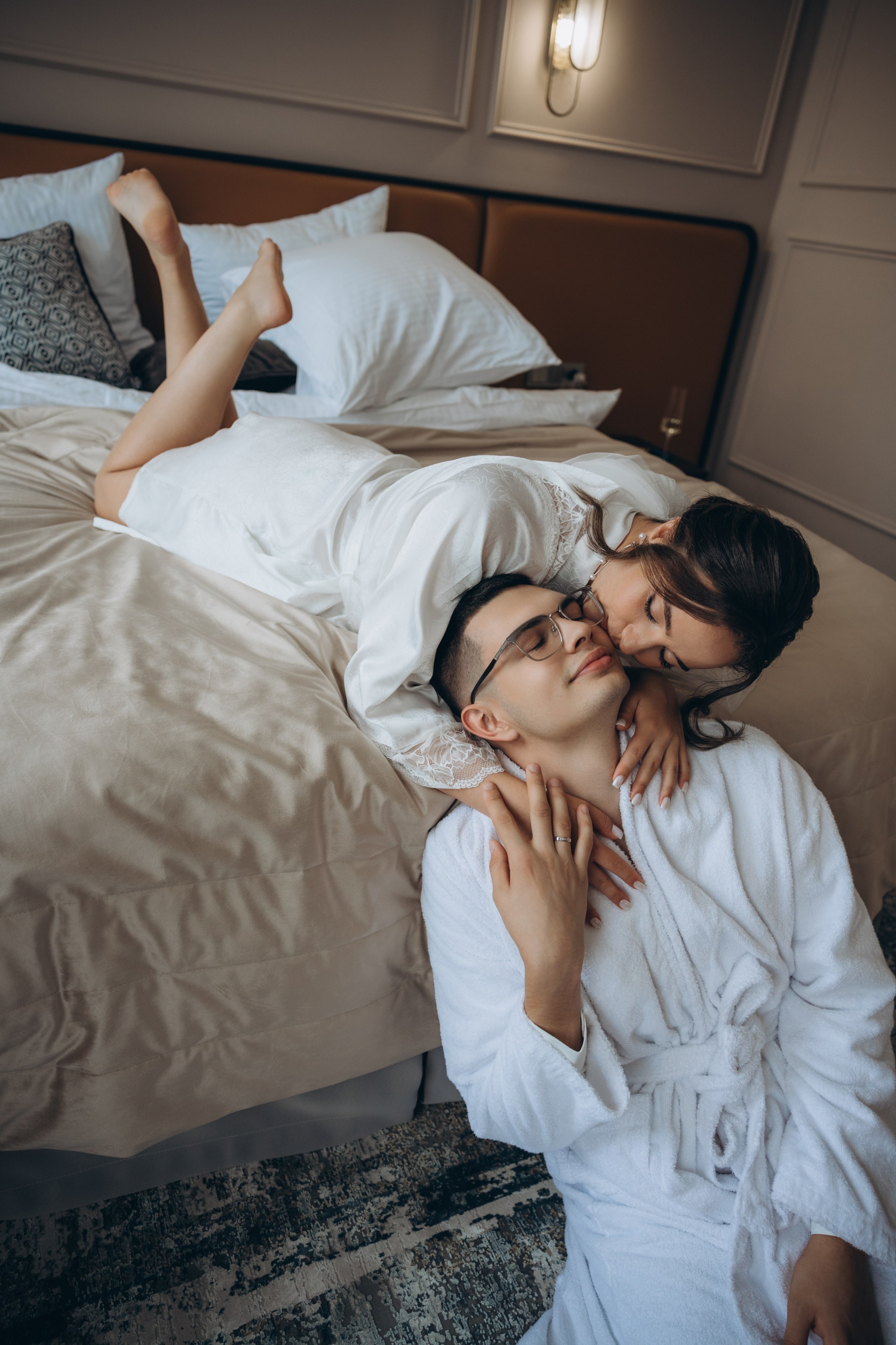 Алексей & Вероника (Утро в отеле Пушкин). Свадебный, семейный фотограф в Иркутске Светлана Макаричева