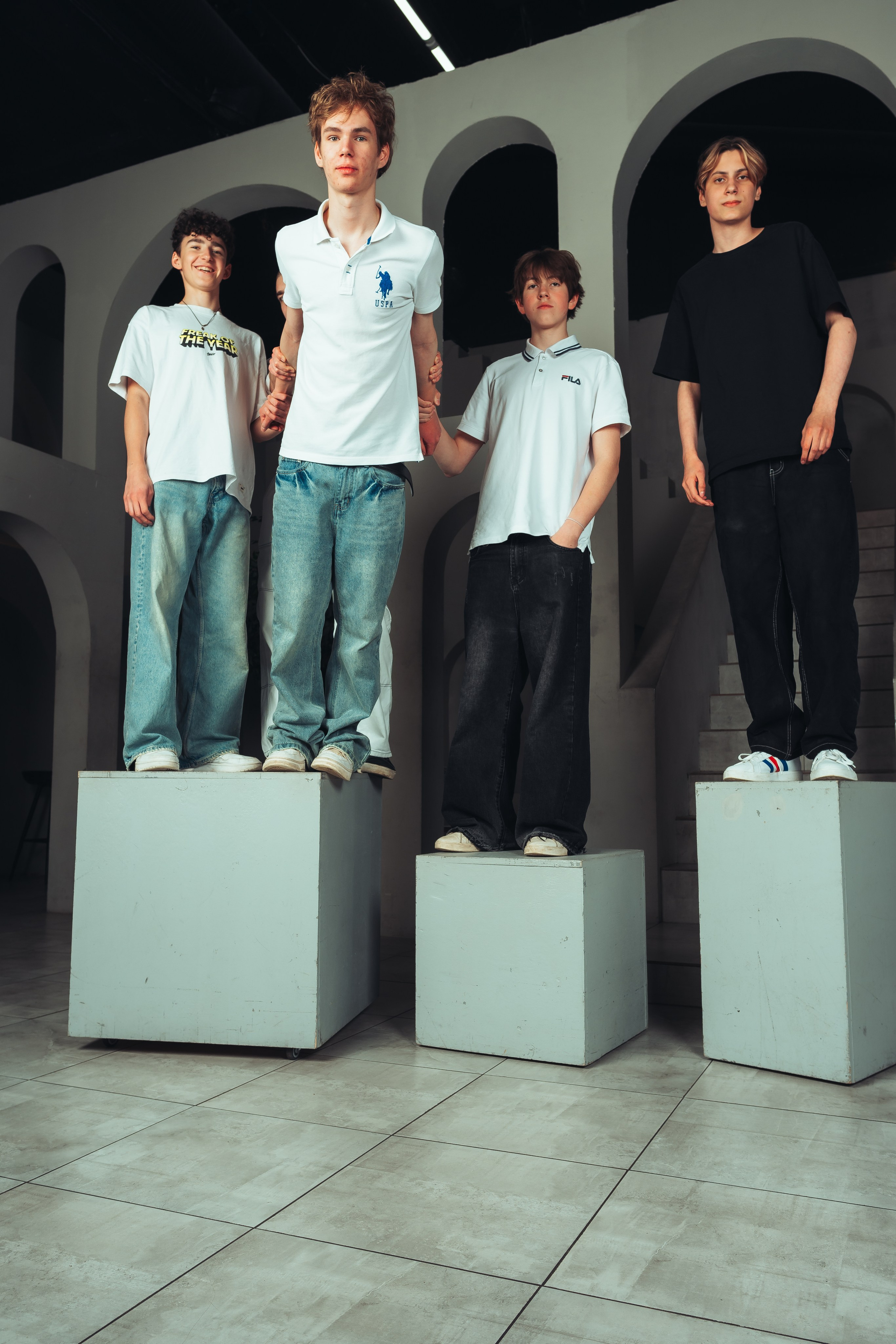 Выпускной альбом — 9"Б». Иван Кубик — фотограф и видеограф