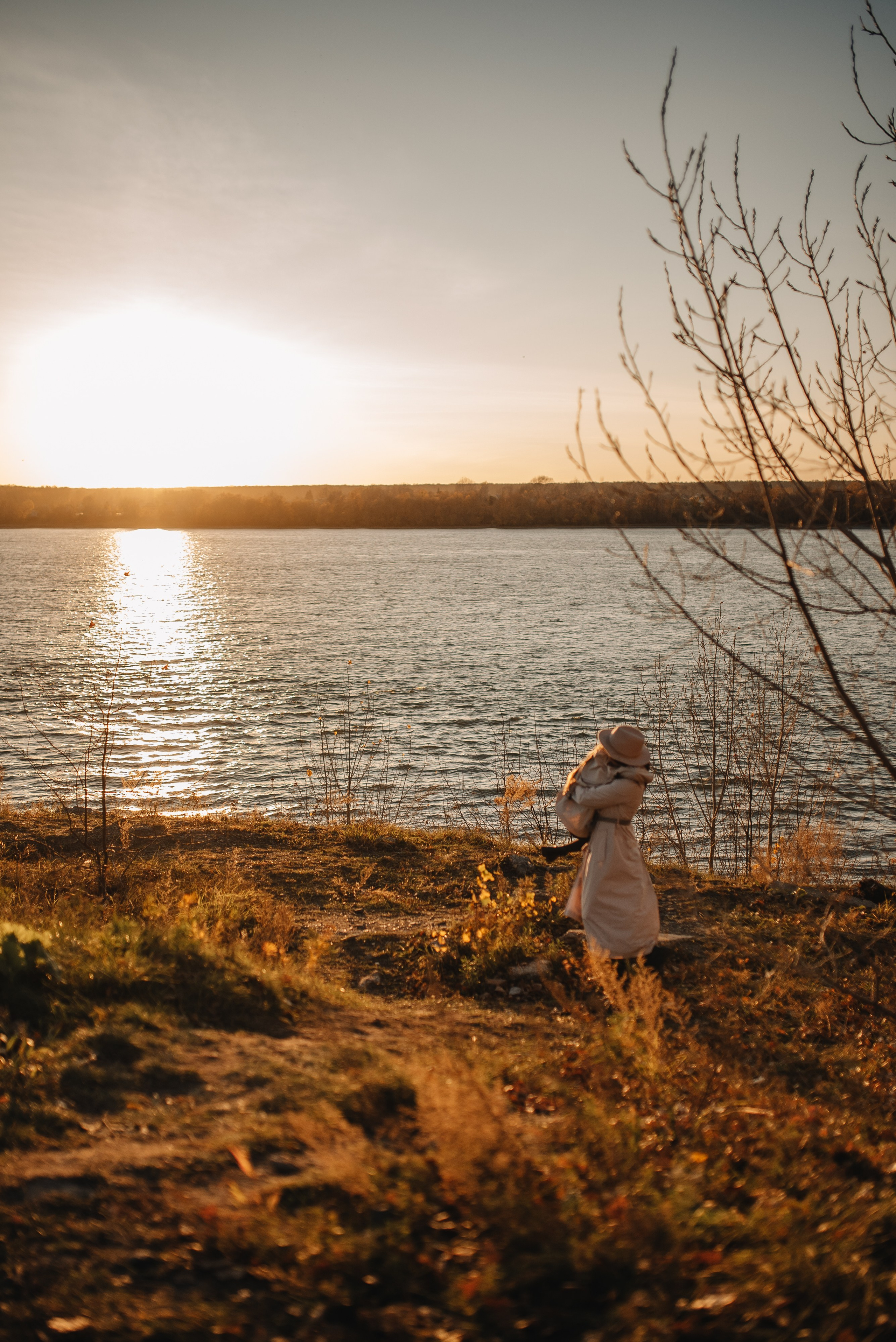 Катя и Варя (маяк). Семейная фотосессия в Новосибирске от фотографа Ольги Коваль