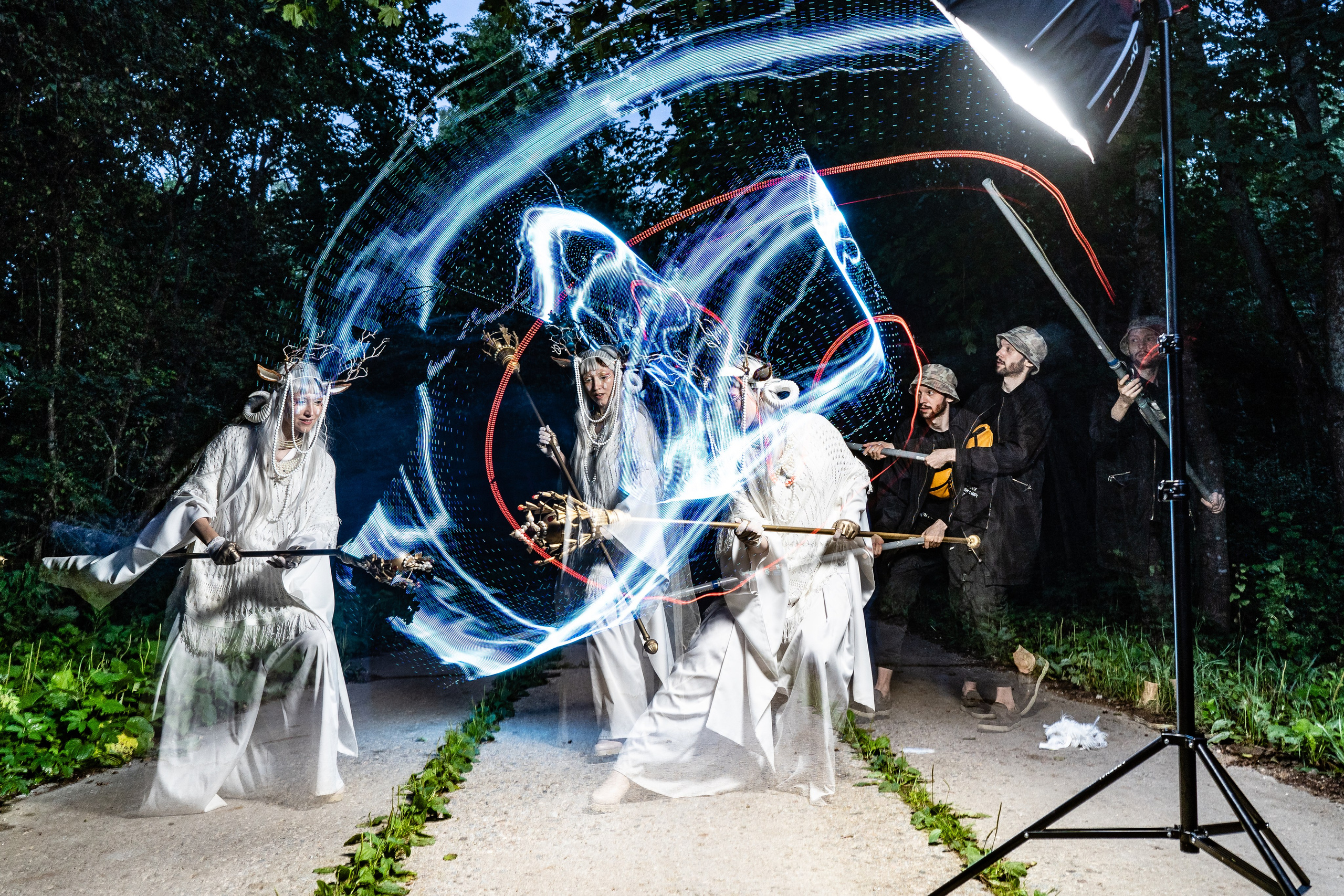 Творческая съемка с печатью светом. Фотограф в Москве Максим Быков